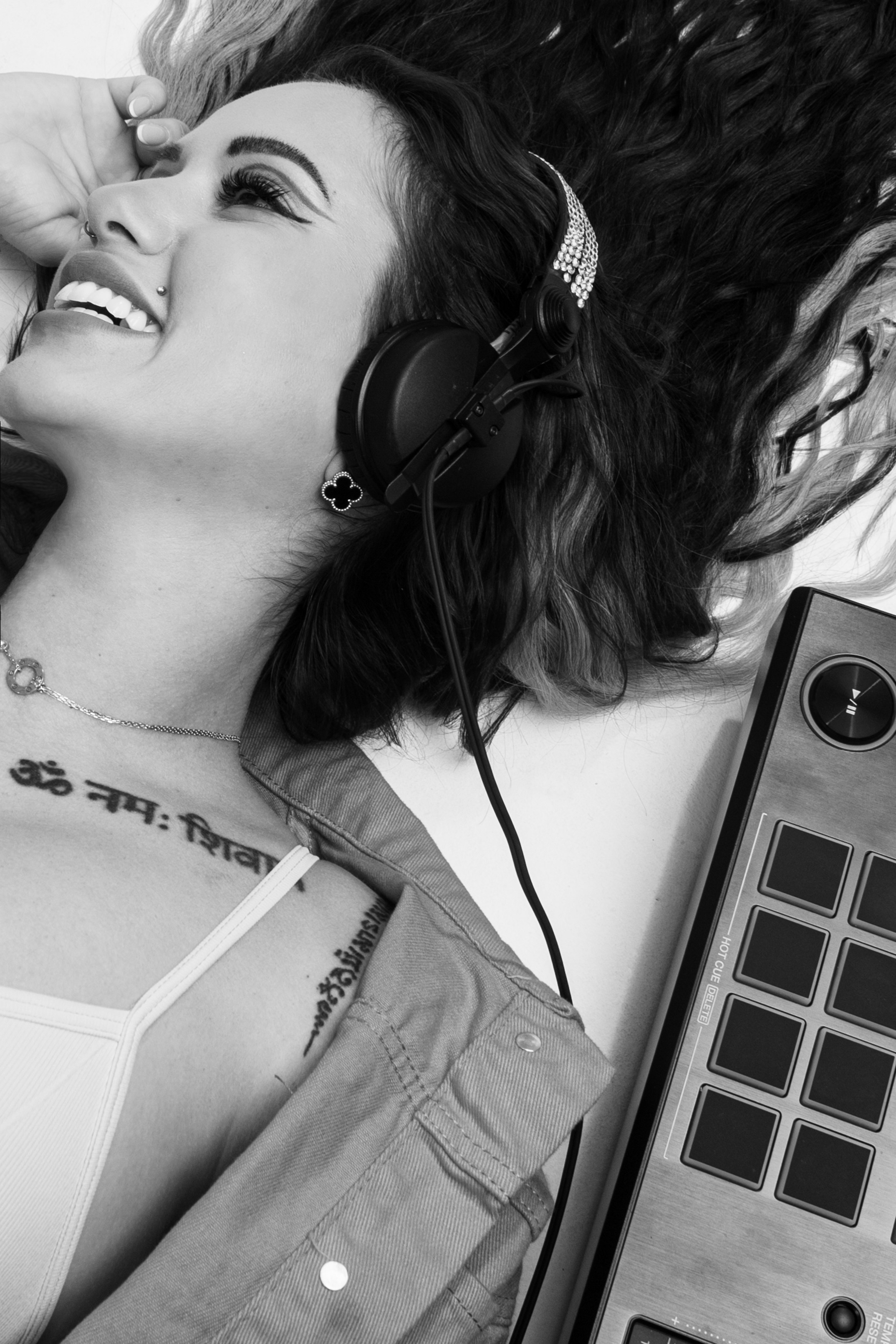 DJ Krassovka. Портретный и коммерческий фотограф Даниил Шентелев