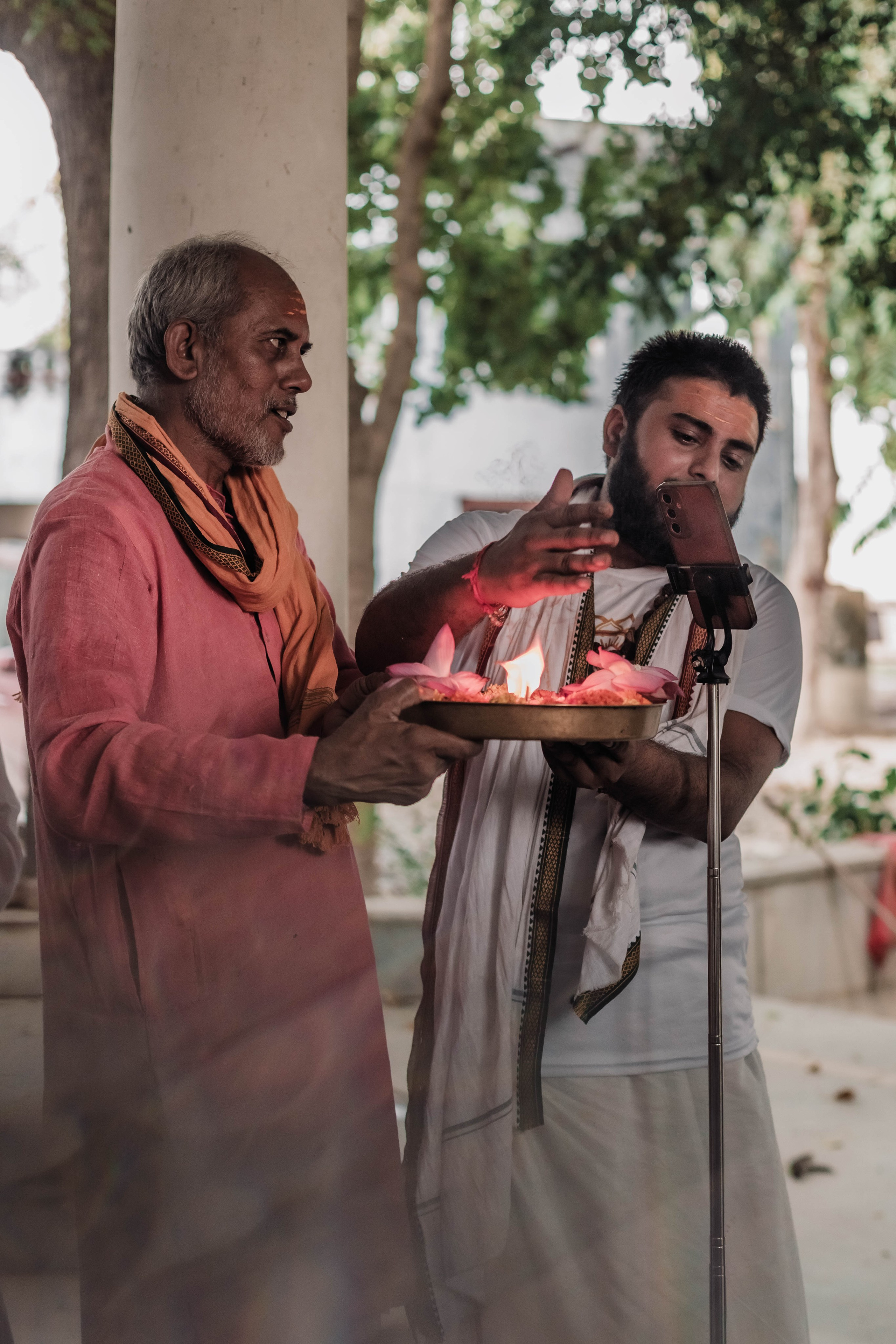 Pitri Paksha yagyas & poojas Devraha Baba ji ashram. Mariam Bagdasaryan