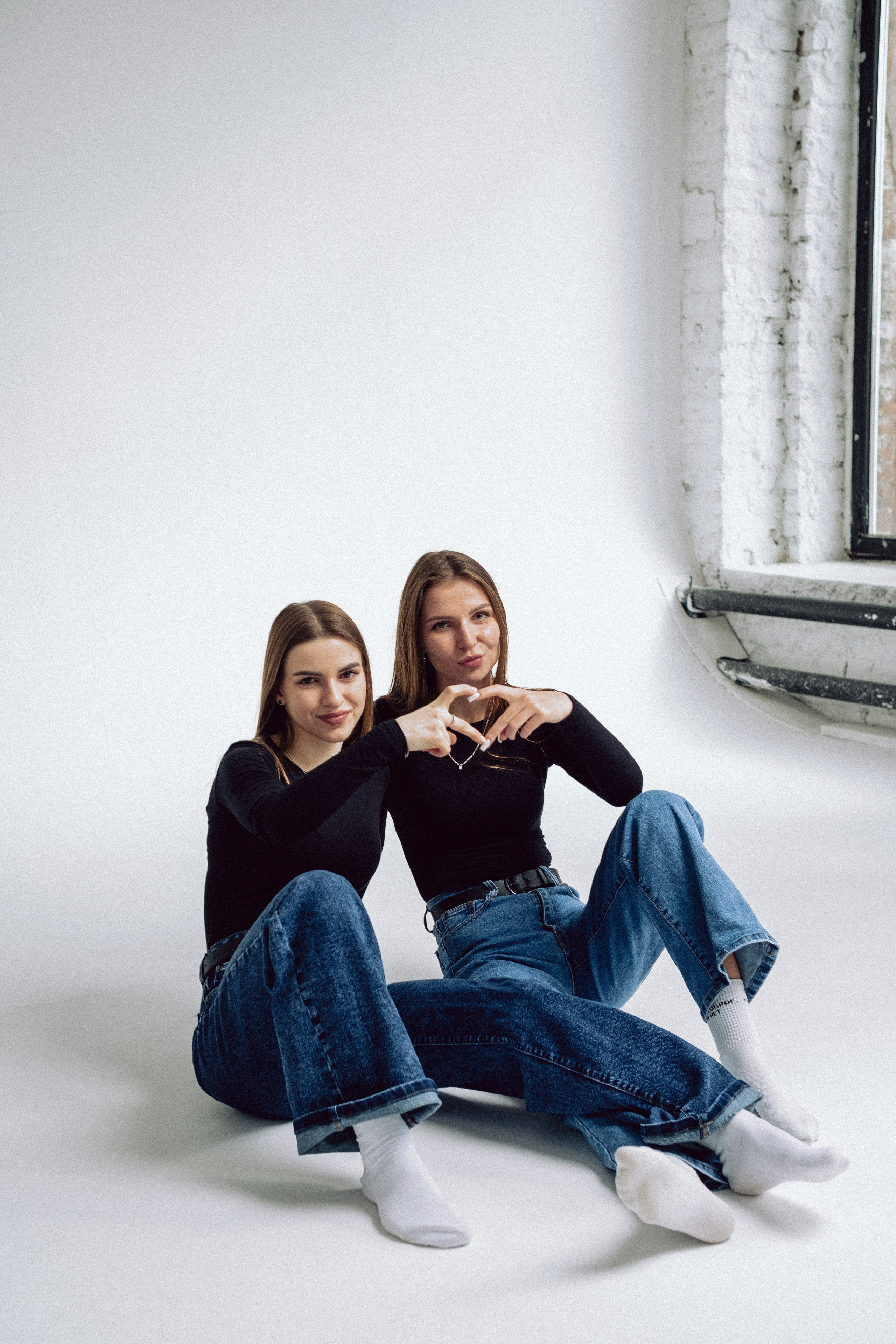 Даша & Настя. Phdkvmr.ru