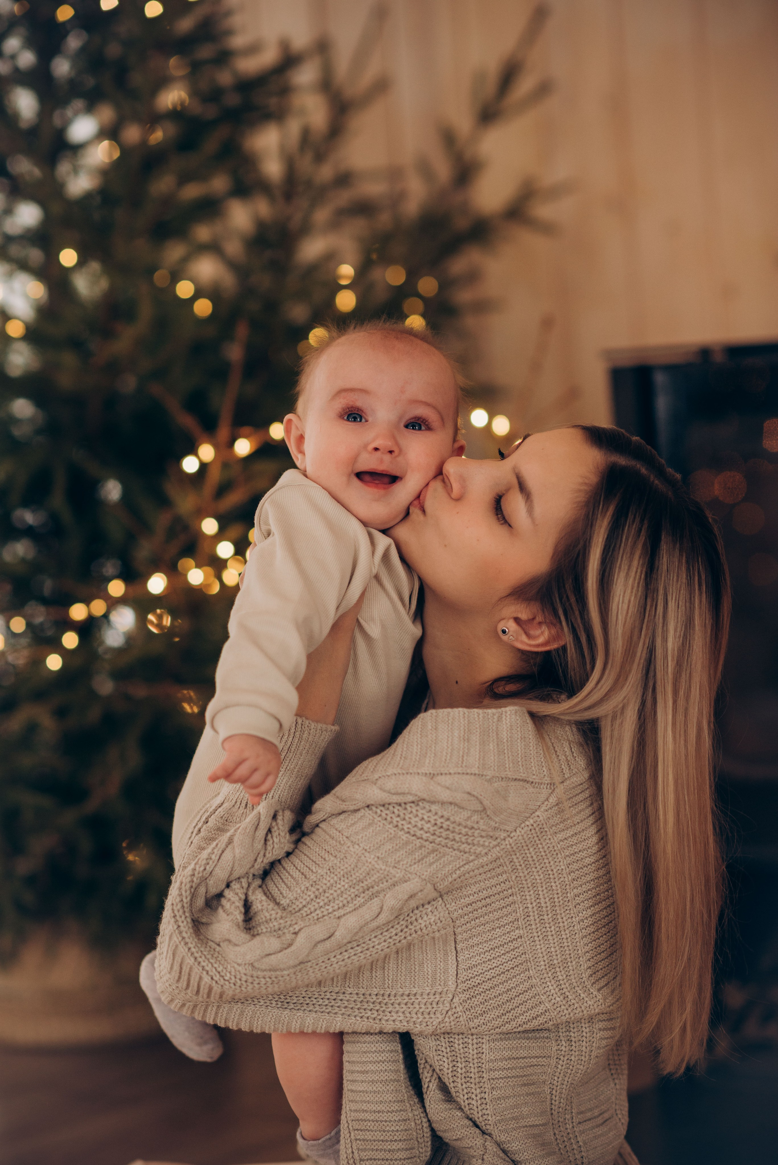 Семейная новогодняя фотосессия в студии. Семейный фотограф в Домодедово и Москве Елена Пичугина