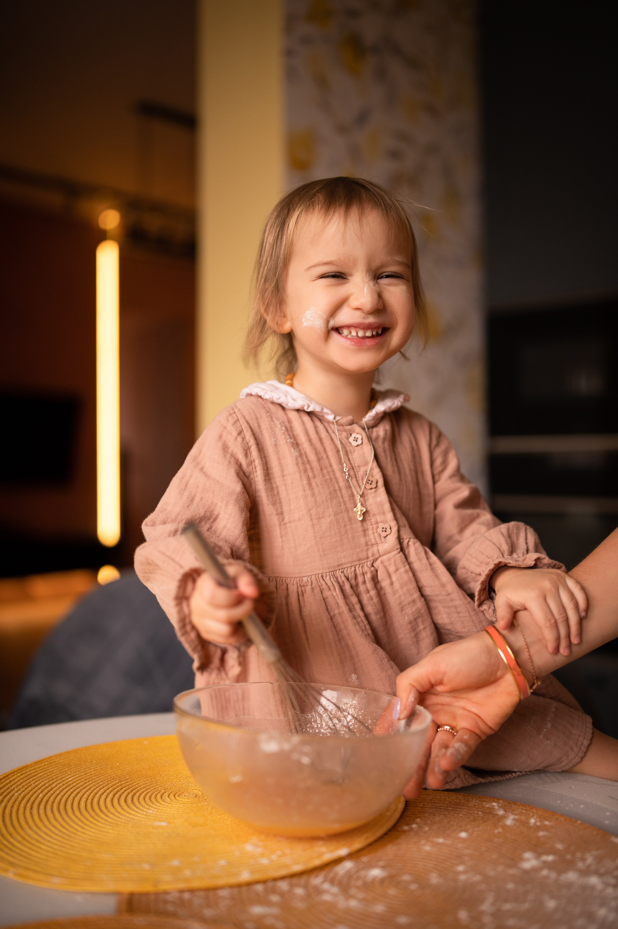 Семейная съёмка дома. Семейный и детский фотограф в Москве Анна Оськина