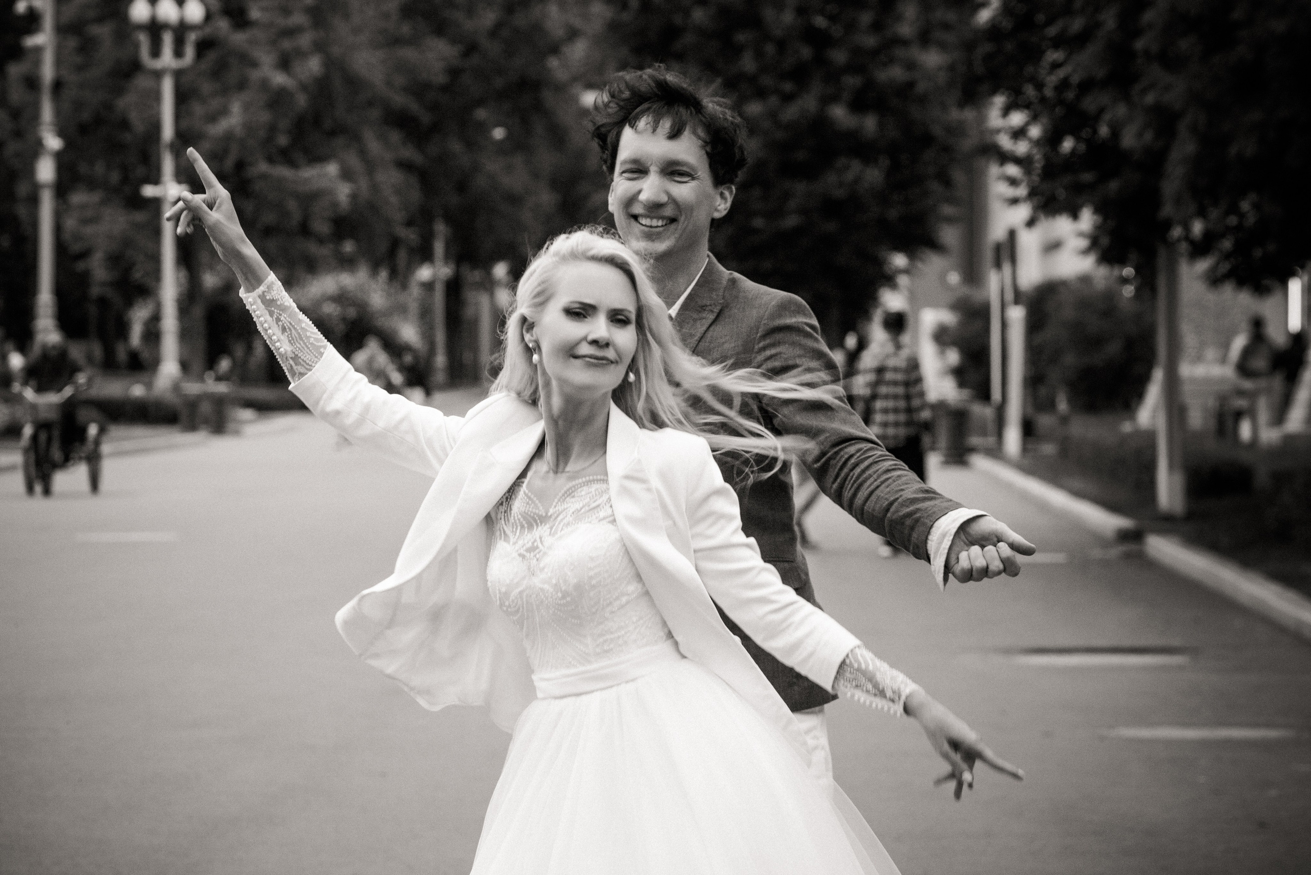 Свадебная фотосессия на ВДНХ. Свадебный и семейный фотограф в Москве и Подмосковье Лариса Козлова