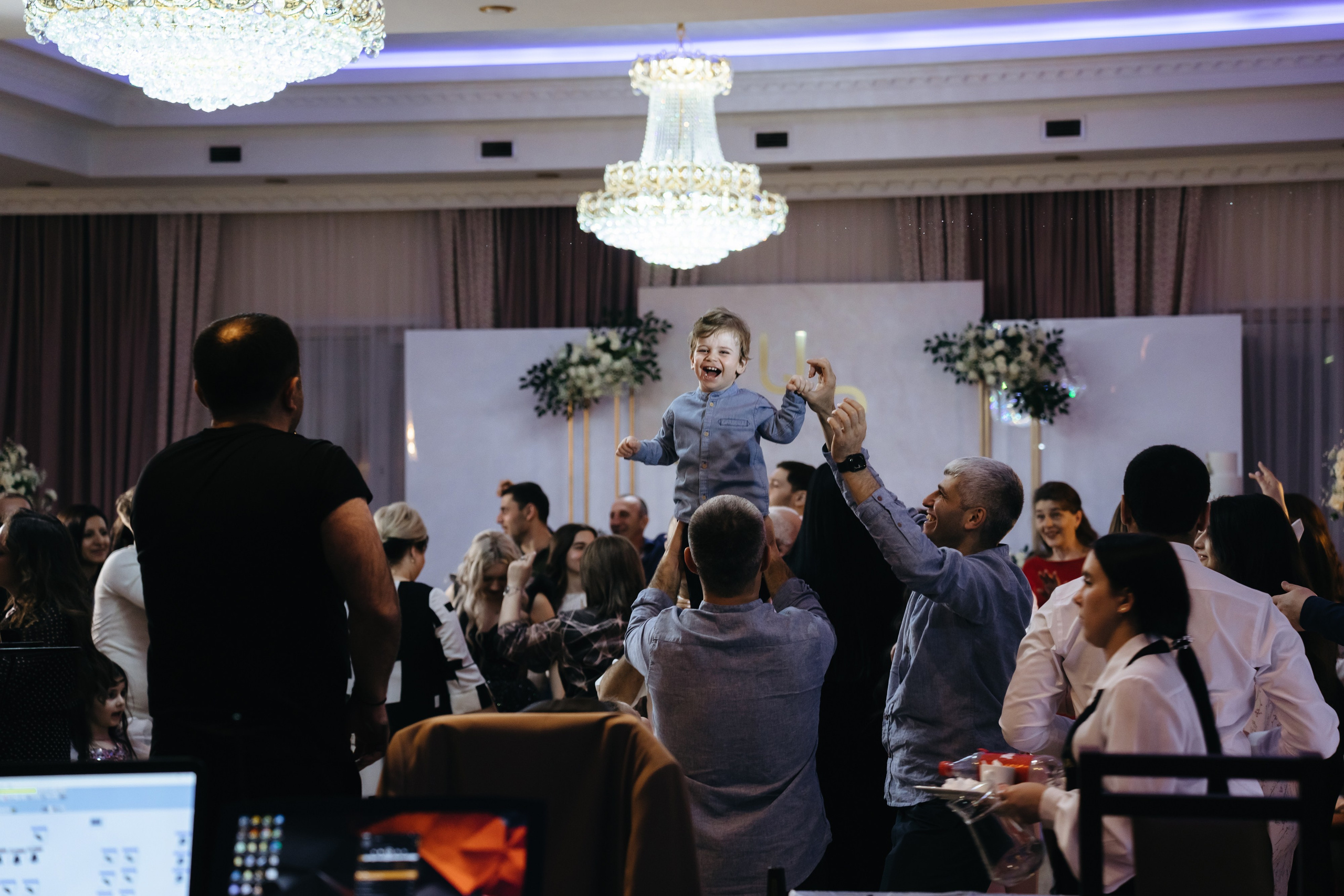 Арман и Ина. Свадебный фотограф Красноярск Вязьминова Мария