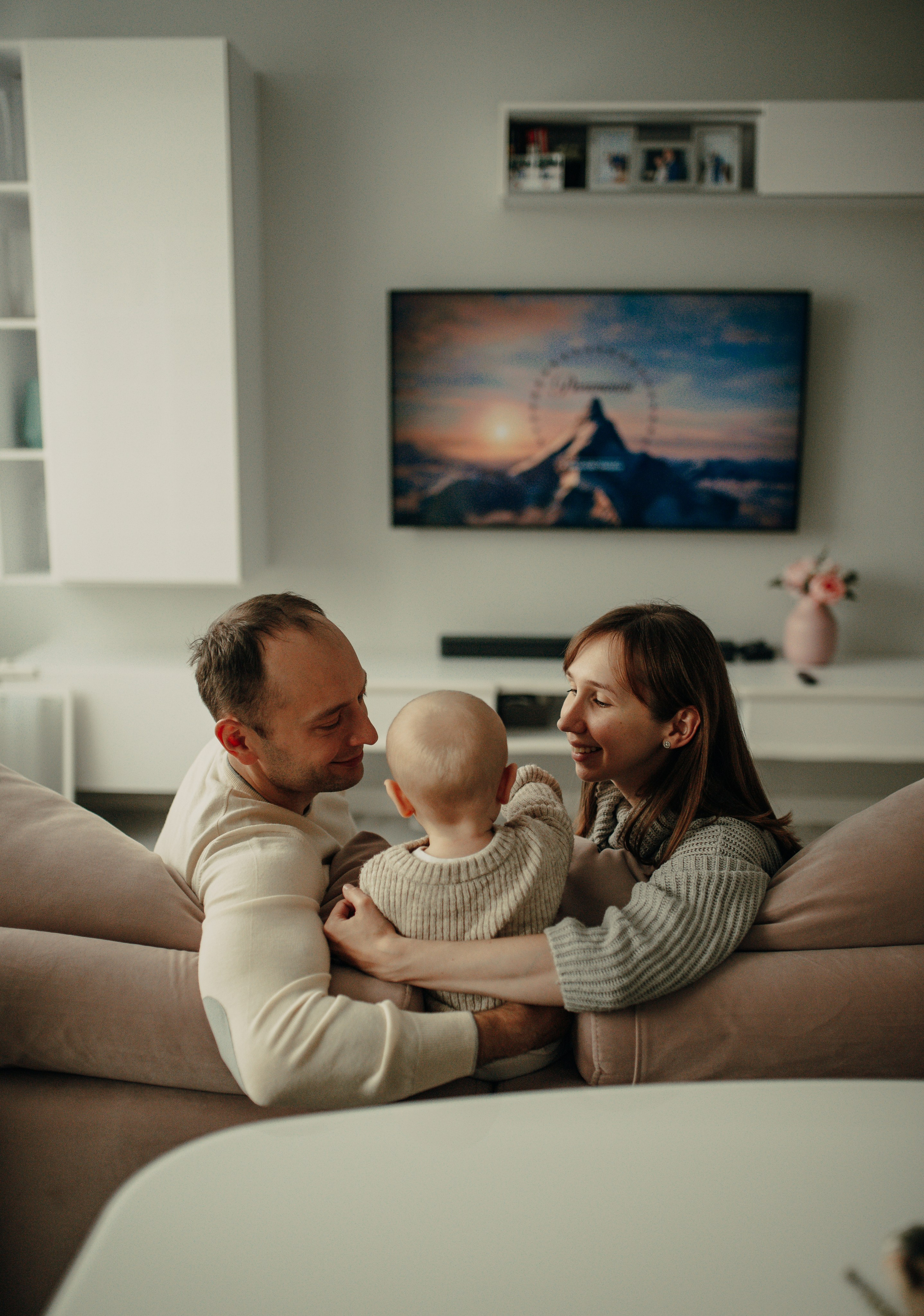 Домашняя семейная история: Василисе 10 месяцев. Семейная фотосессия Бутово Москва фотограф Алина Морщагина