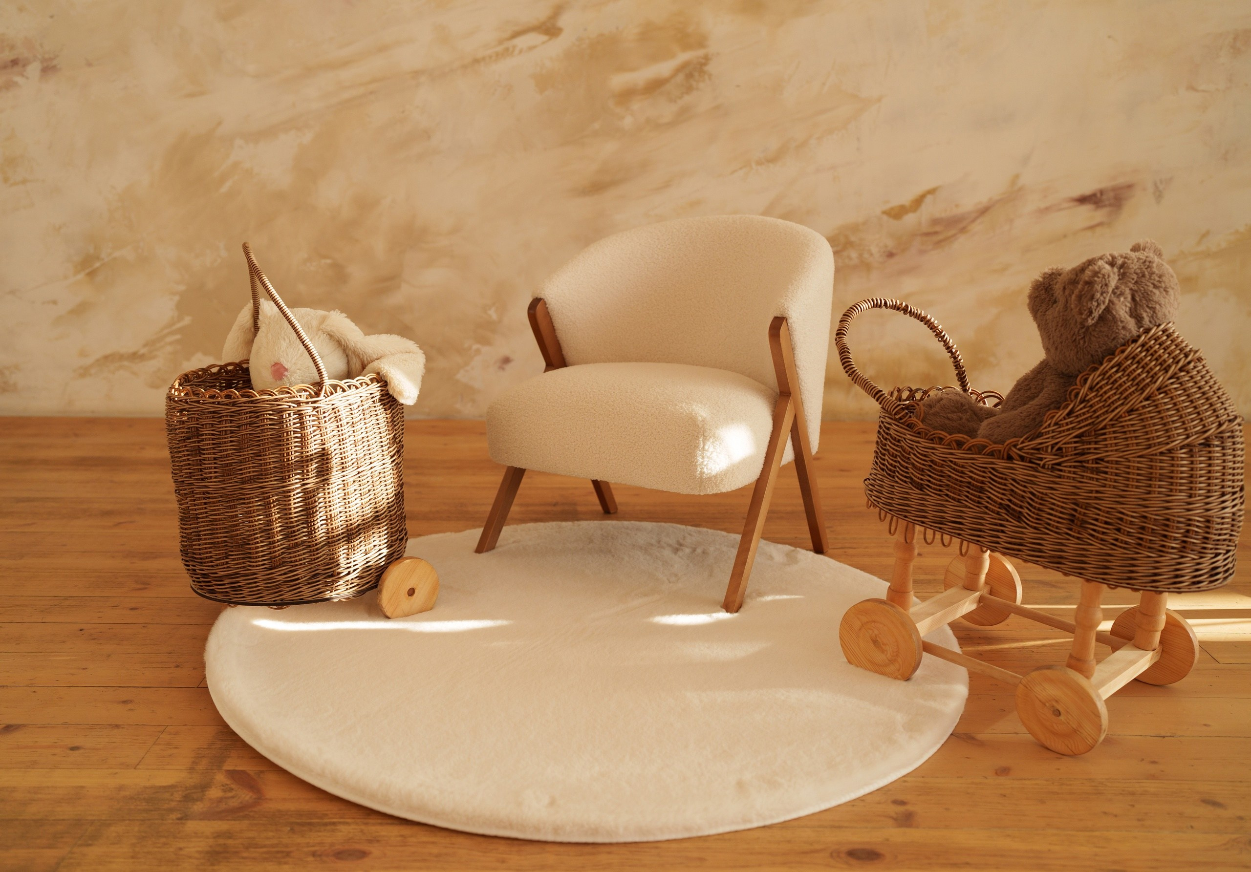 Студия Мун зал Семейный, 1800 руб. в час. Классный фотограф Красноярска Васильева Ирина