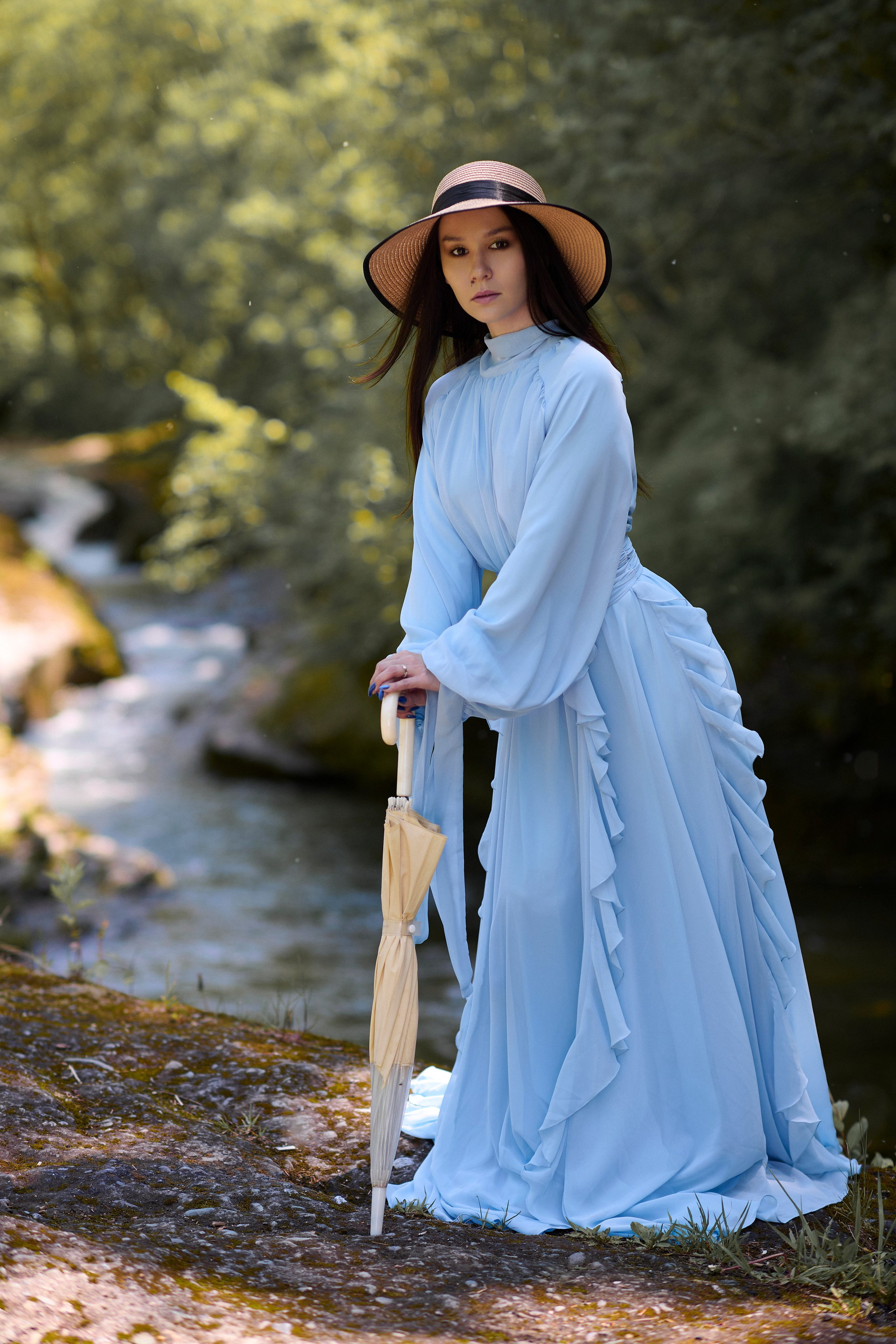 Мадам с зонтиком. Фотограф Андрей Серенков