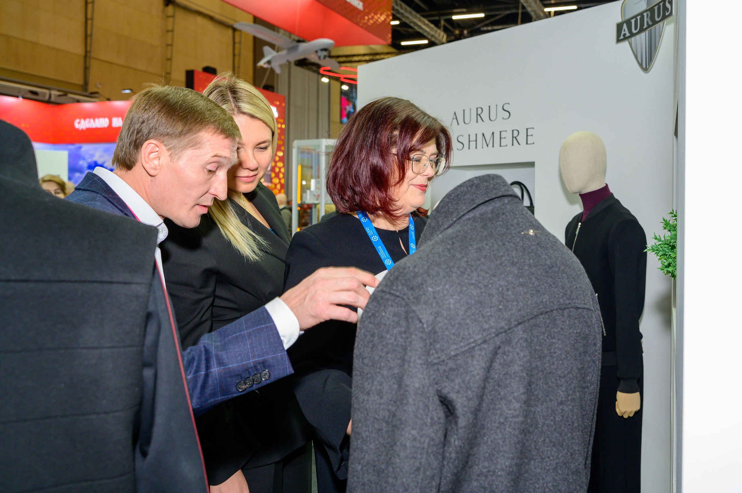 BigindustrialweekBelarus. Фотоуслуги, услуги фотографа, фотографирование важных событий