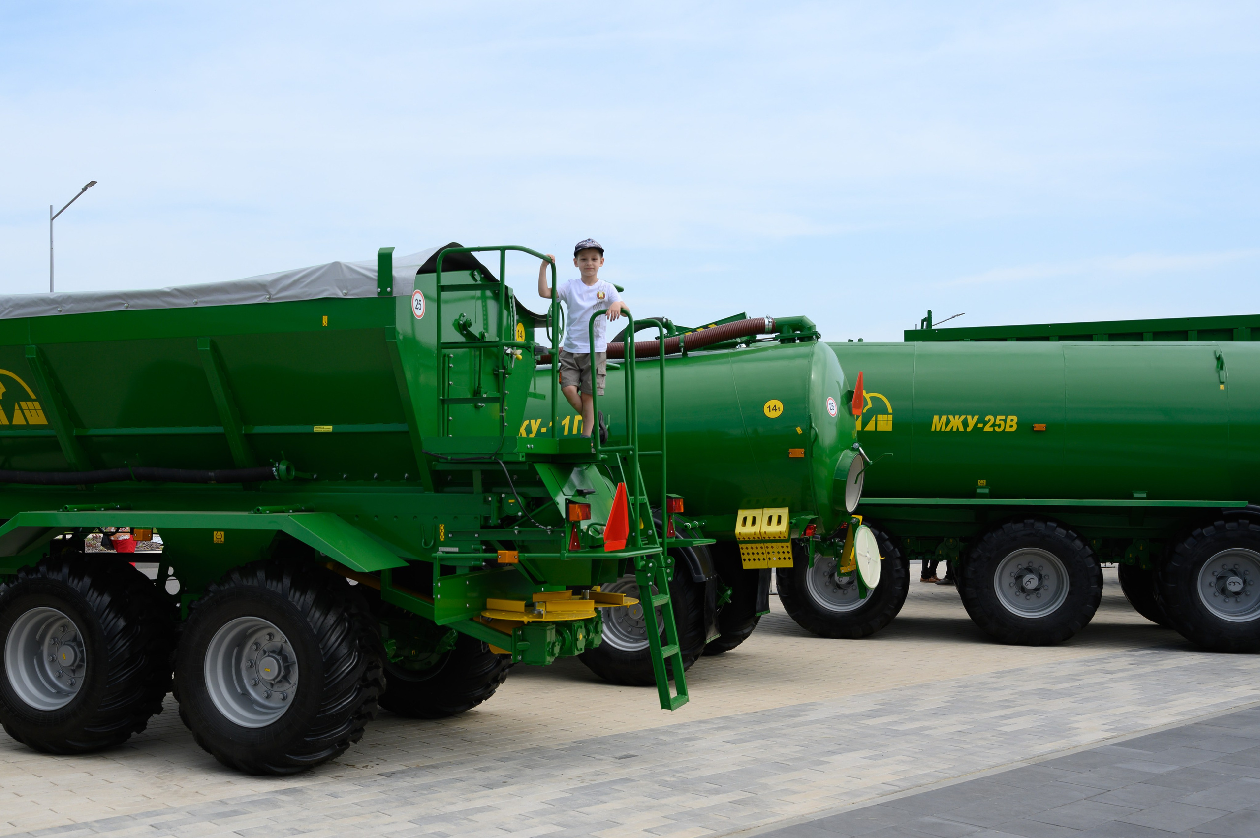 Агровыставка. Фотоуслуги, услуги фотографа, фотографирование важных событий
