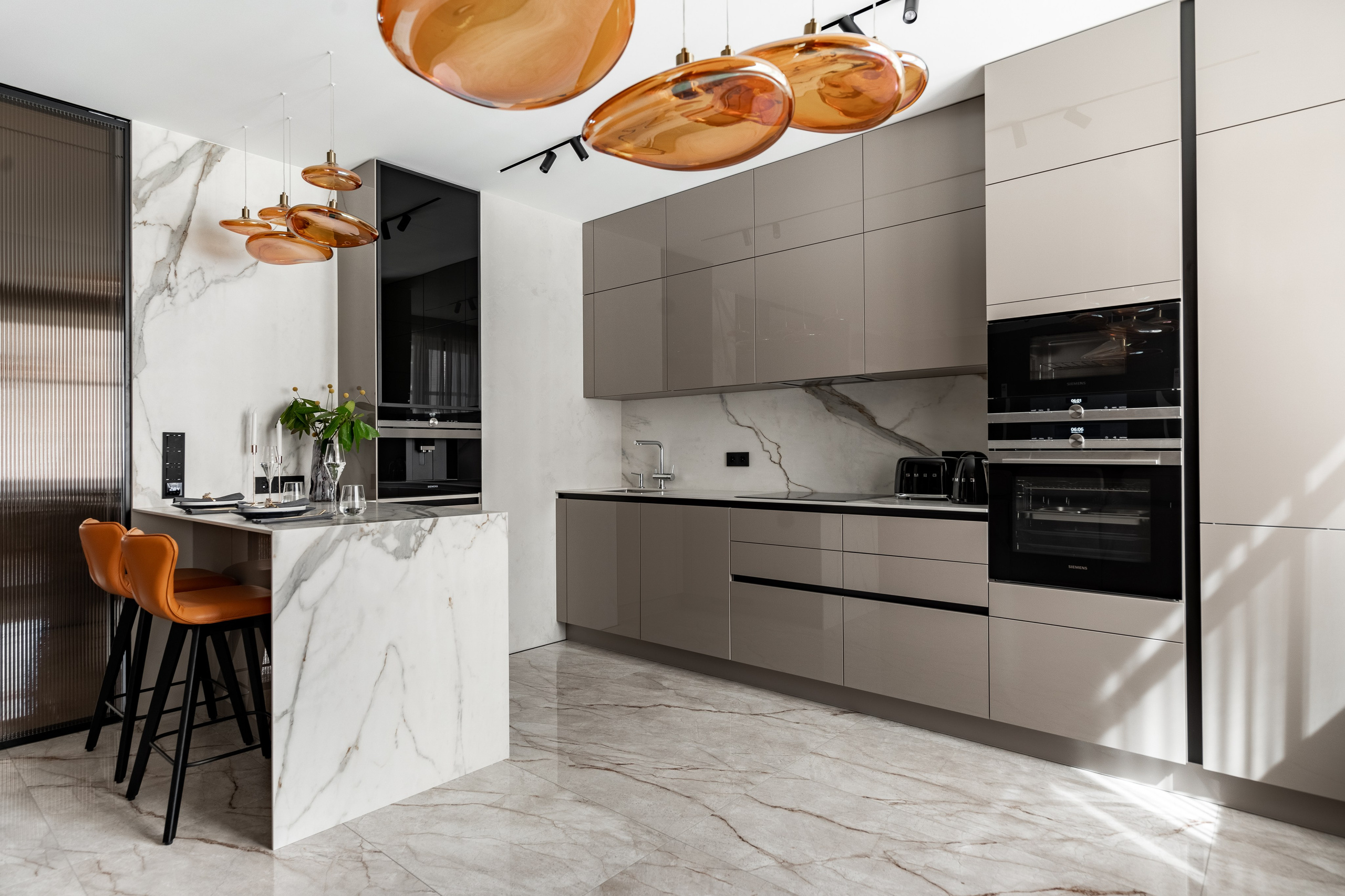 Дизайн проект квартиры на Авиаконструкторов. Интерьерный фотограф Мария Моисеева