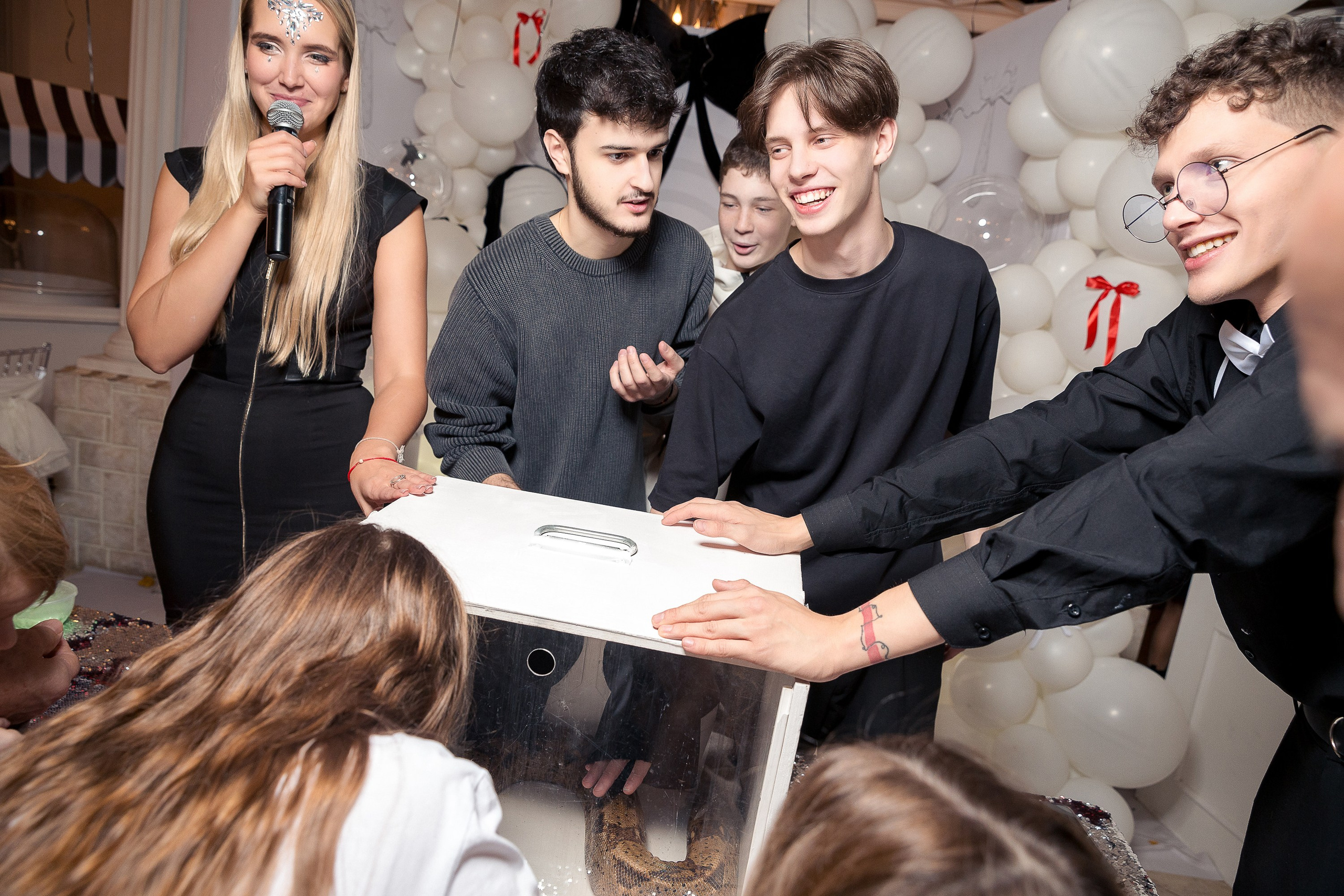 Фотограф на детское день рождения. Москва и Московская область. Репортажный Фотограф Александр Назаров. Москва и М.О