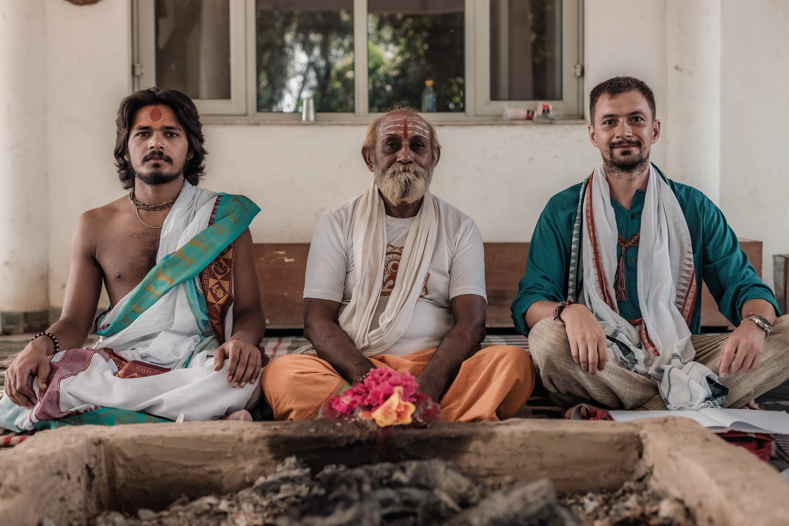 Pitri Paksha yagyas & poojas Devraha Baba ji ashram. Mariam Bagdasaryan