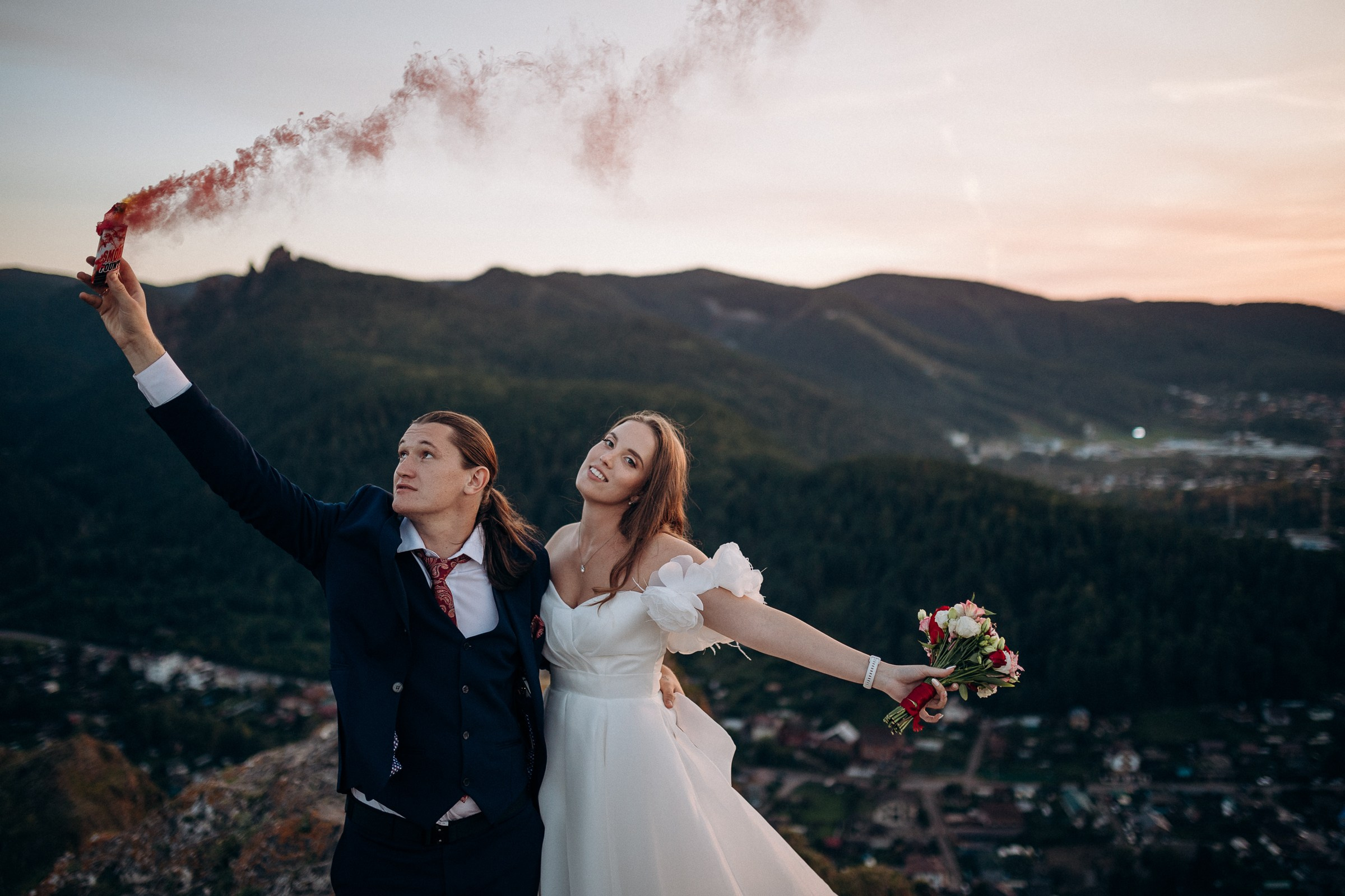 Михаил и Виктория. Свадебный и семейный фотограф в Красноярске Анастасия Турчанова