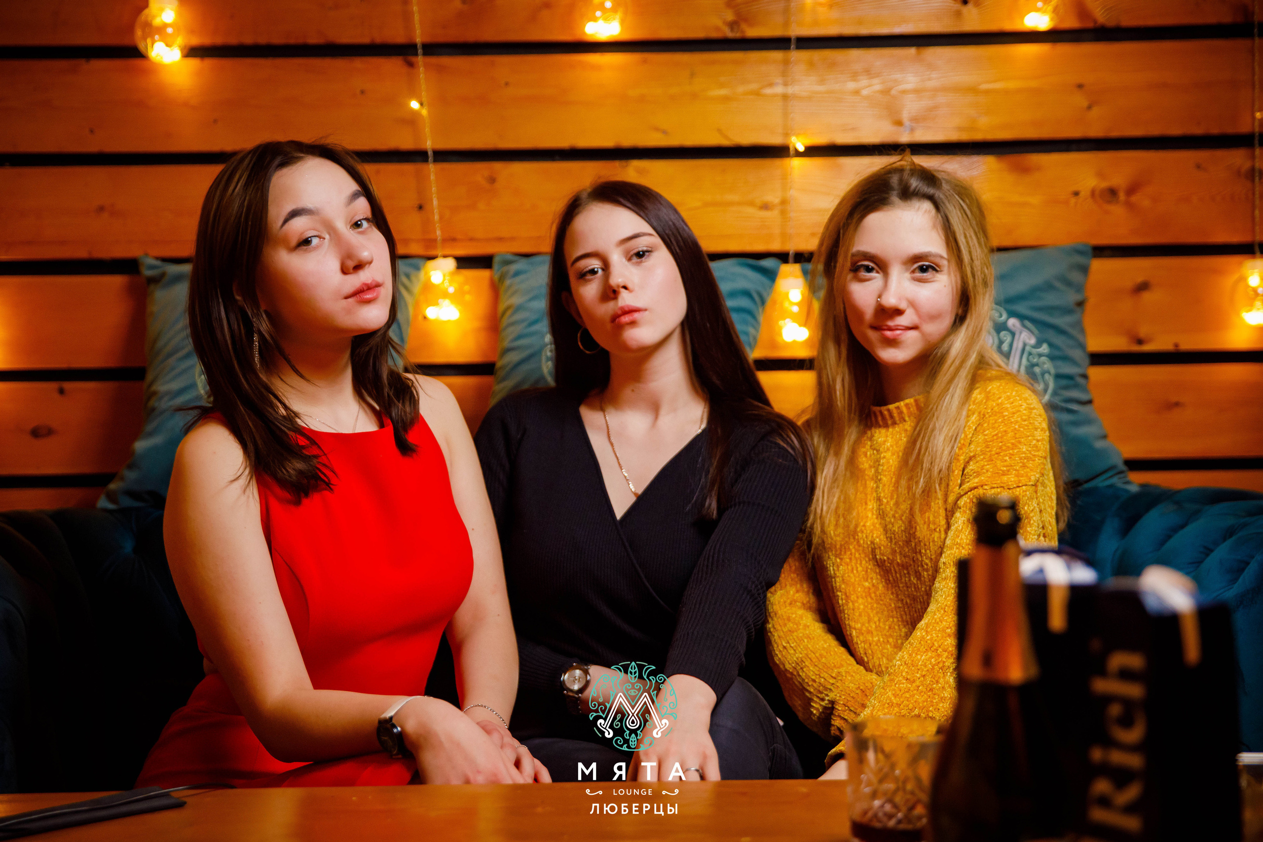 ФОТООТЧЁТЫ ИЗ ЗАВЕДЕНИЙ. Фотограф в Москве Рышкевич Полина