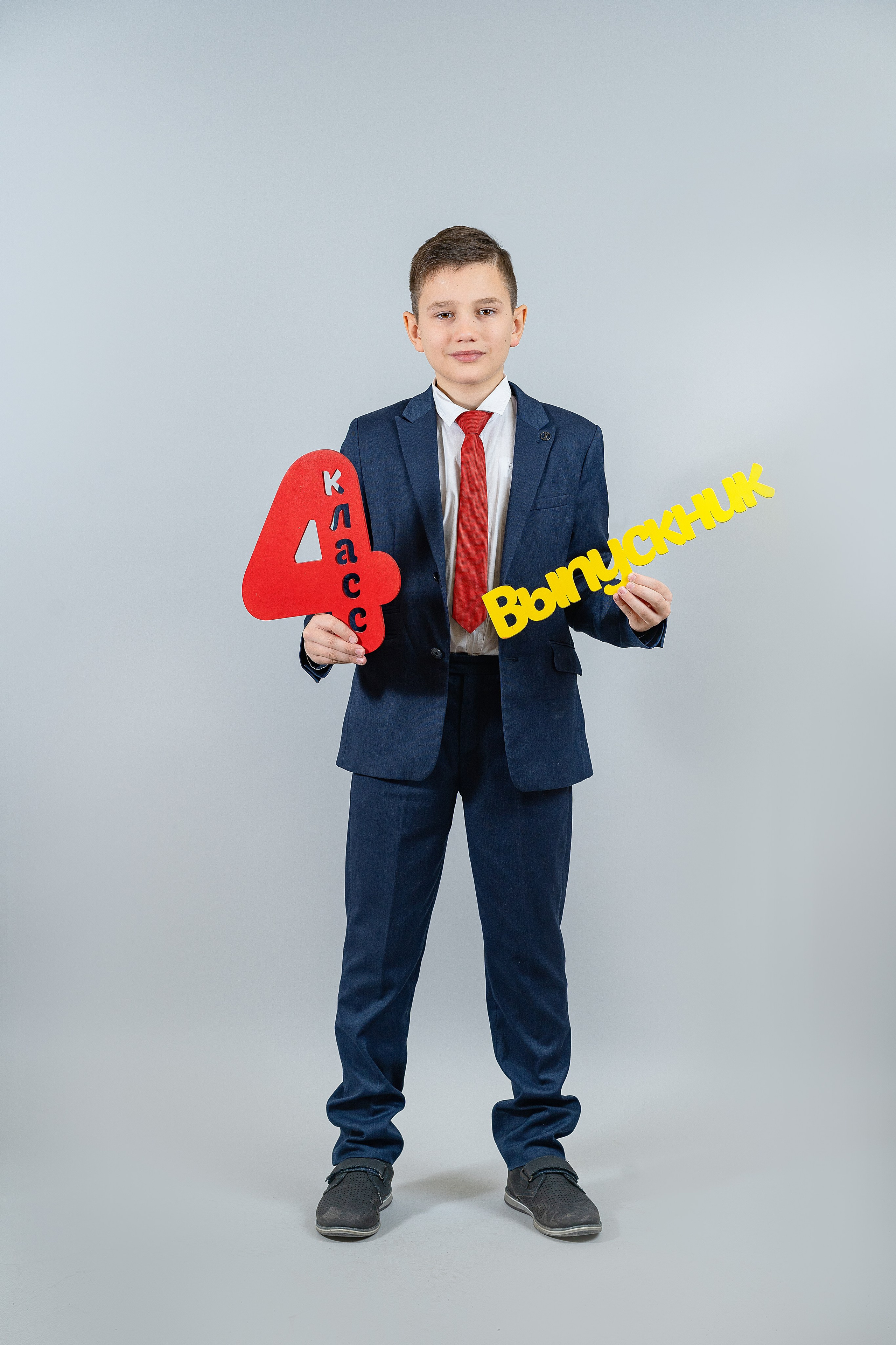 С табл. Школьный фотограф и фотограф в детском саду