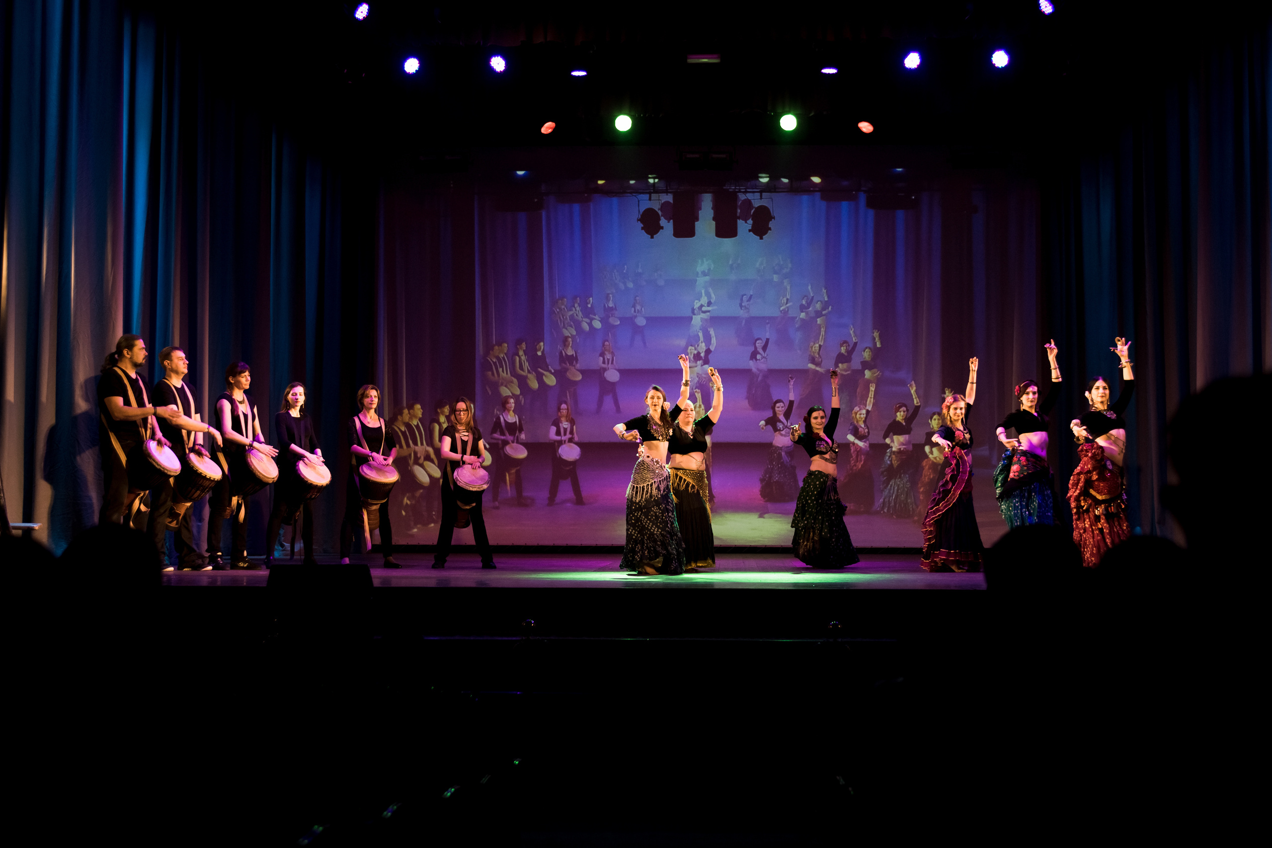 Концерты, танцы. Марина Соколова. Контентный и семейный фотограф г. Красноярск