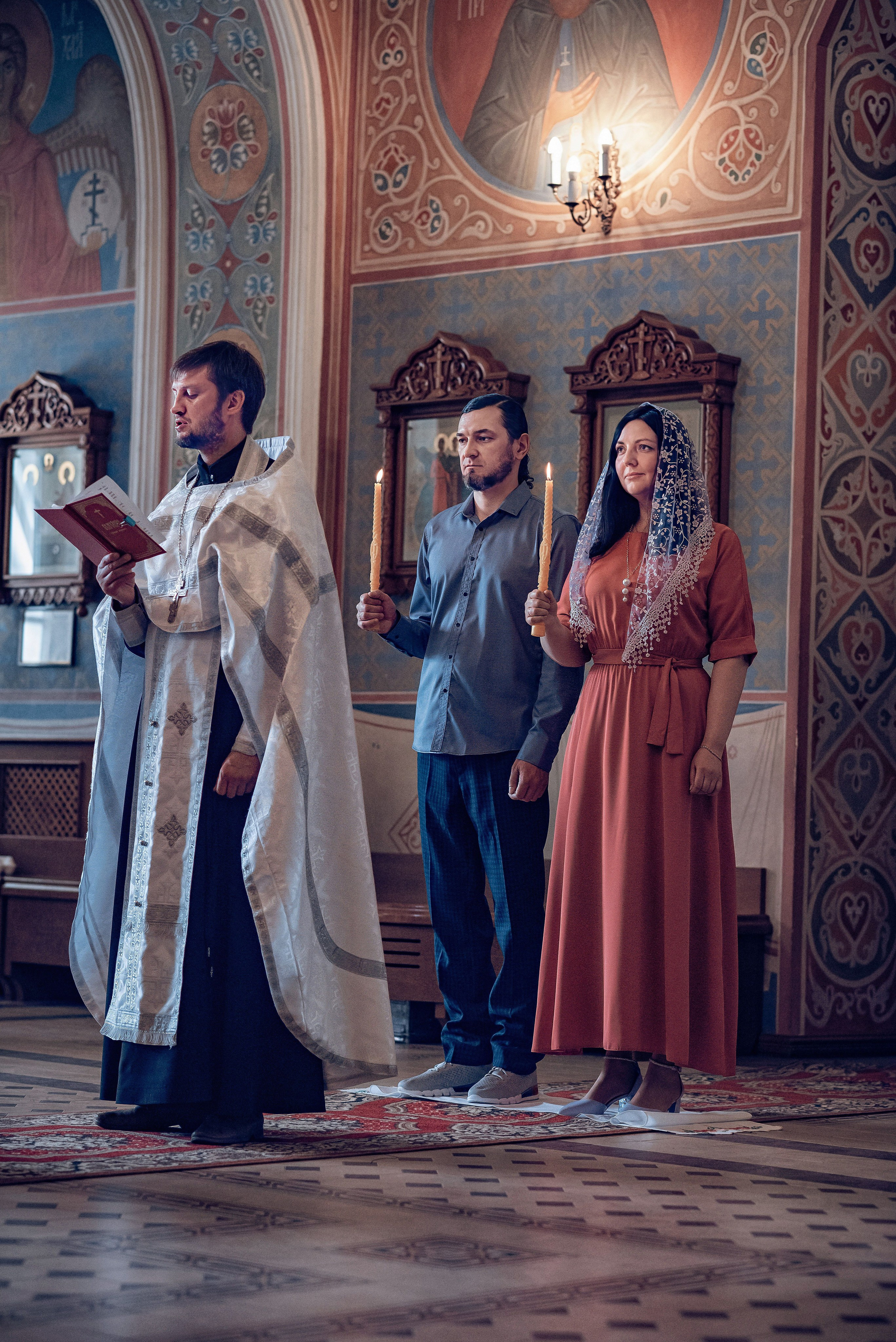 Съемка таинства венчания. Фотографы крещения/венчания  Красноярск Татьяна и Вячеслав Переваловы