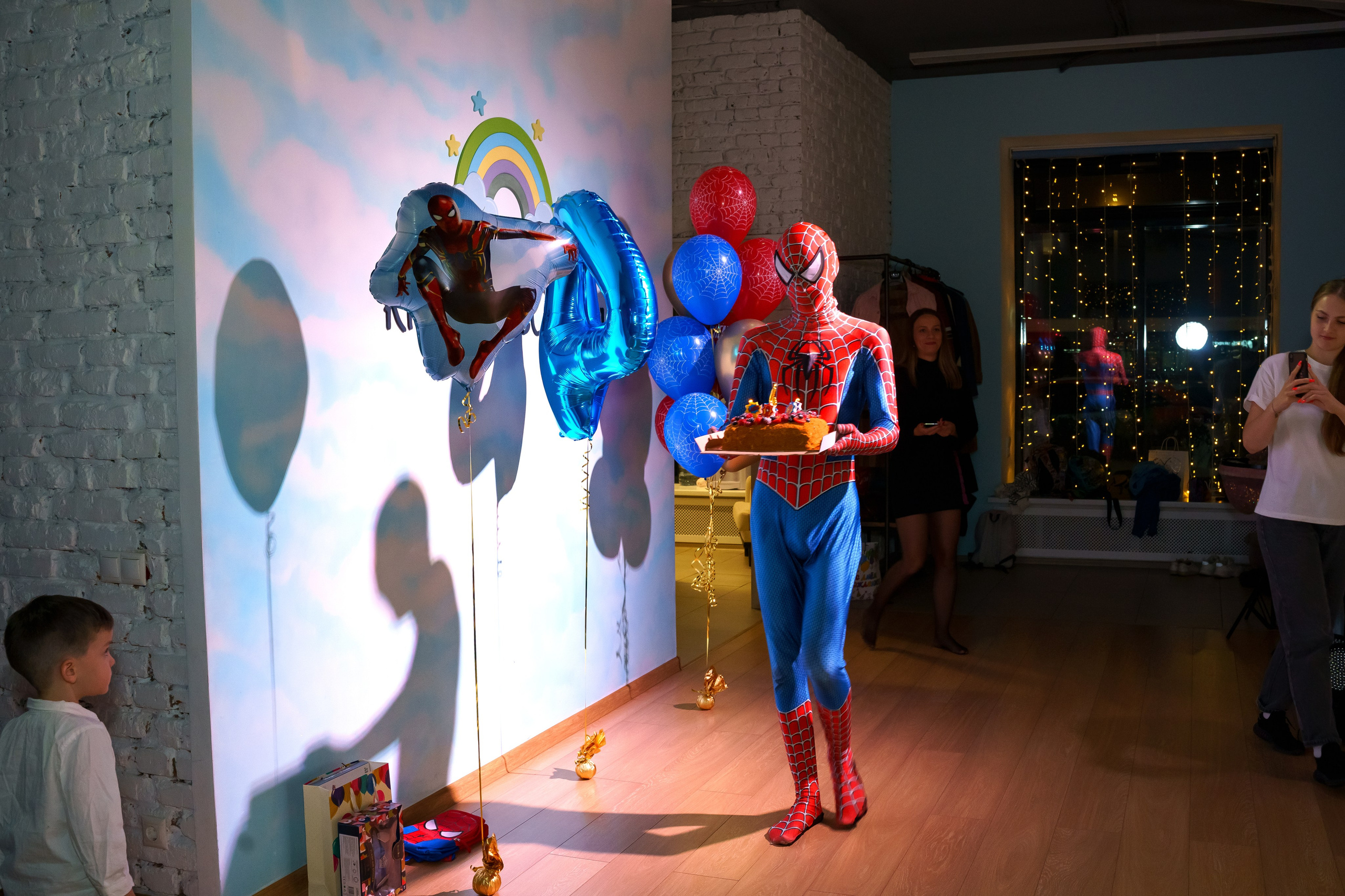 Портфолио Репортажная съемка детских праздников. Фотограф Екатерина Канчалаба