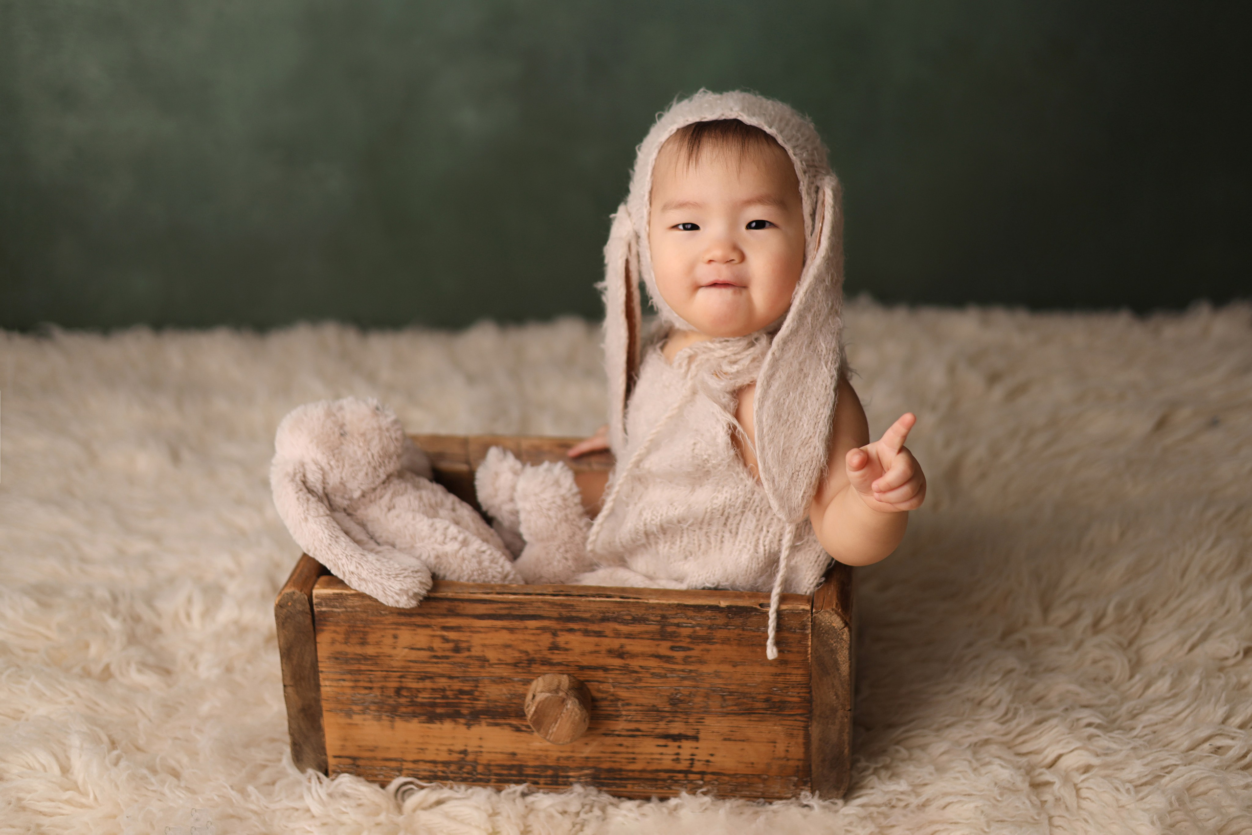 Фотосъемка одного годика Валерии. Фотограф новорожденных Москва. Ньюборн фотограф Москва