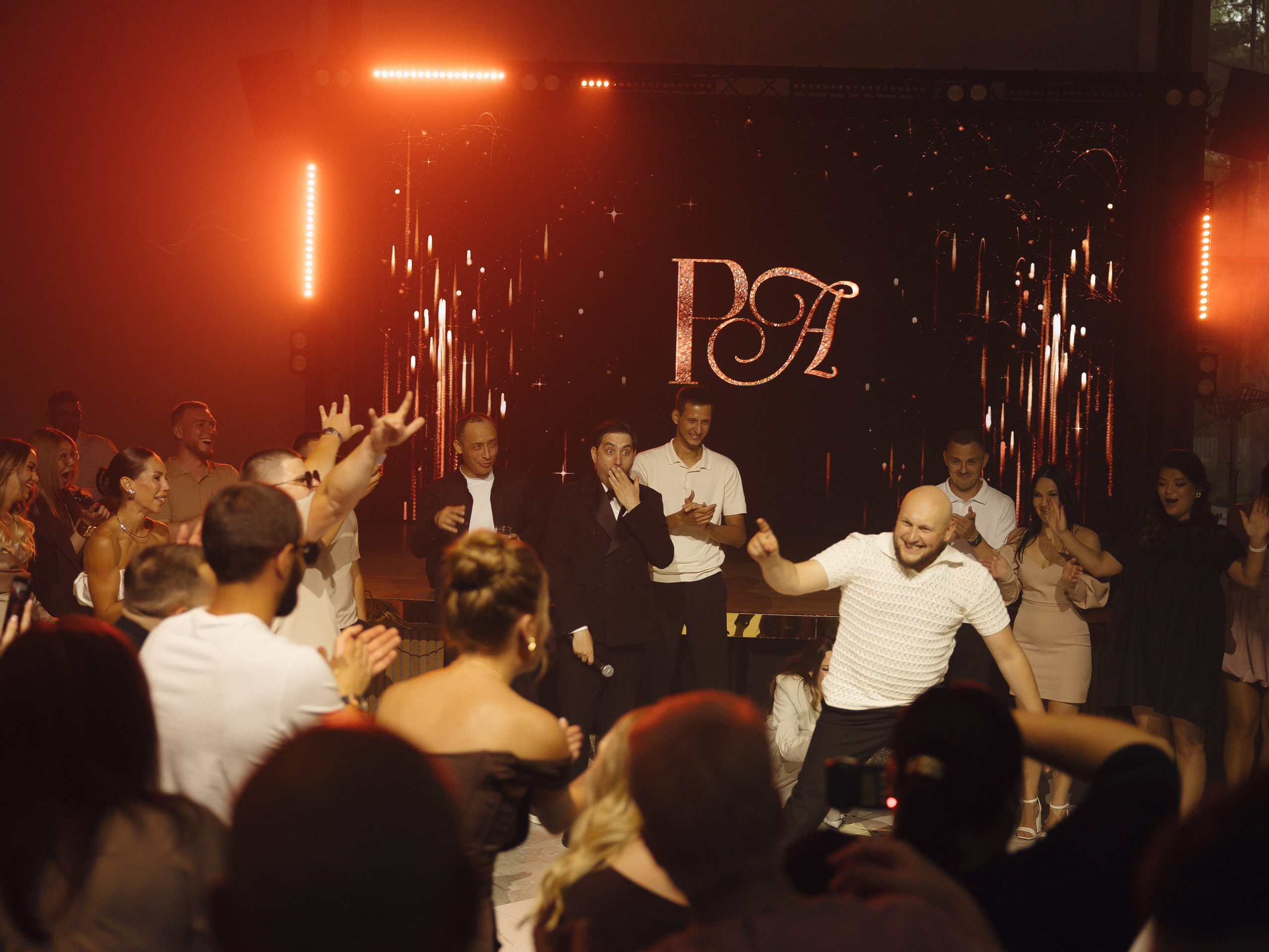 РОМАН И АНАСТАСИЯ, ПАРК СИТИ, MARY WHITE. Свадебный и индивидуальный фотограф в Челябинске Евгения Негодяева