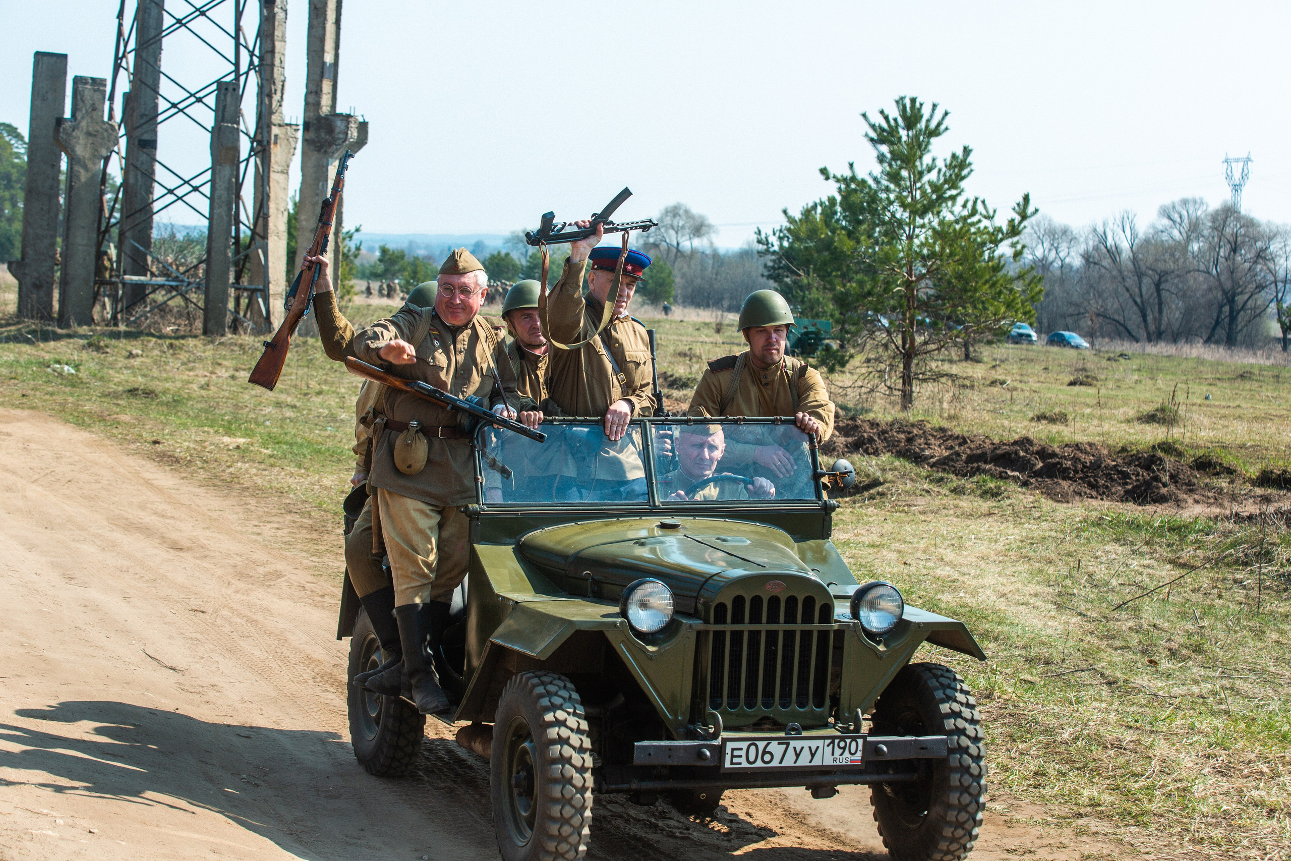 РЕКОНСТРУКЦИЯ БОЯ — ВОВ — БИТВА ЗА ГОРОД. Профессиональный фотограф в Мценске и Орловской области
