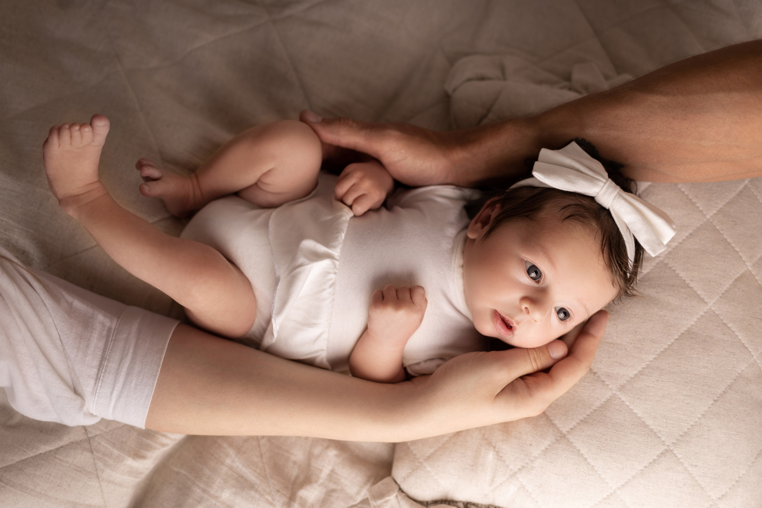 Newborn съемка в стиле Лайф. Фотограф новорожденных малышей в Омске и Омской области Эльвира Камаева