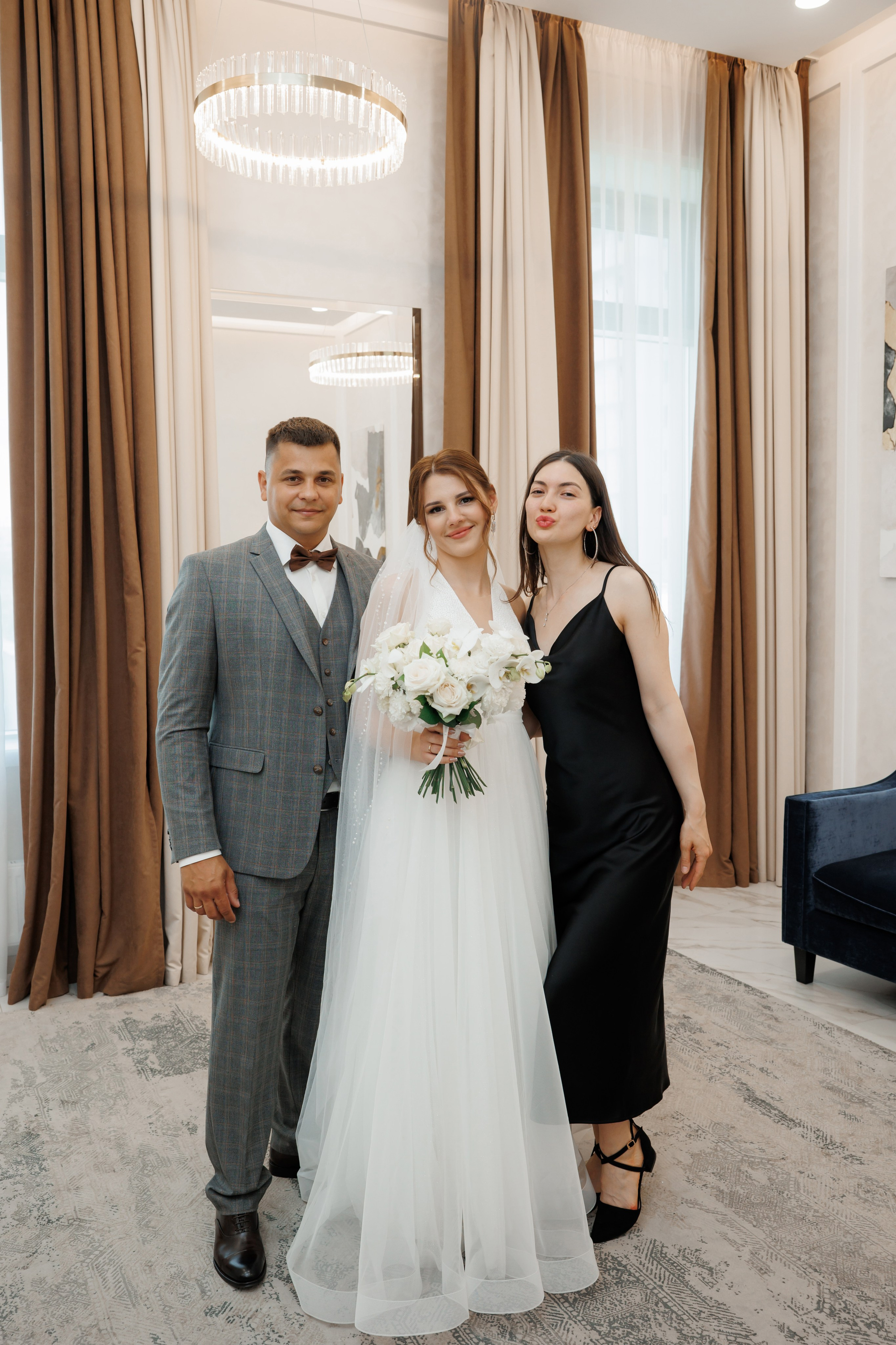 ЗАГС Бутово и Остафьево. Свадебный и репортажный фотограф (Москва, Королев и другие)