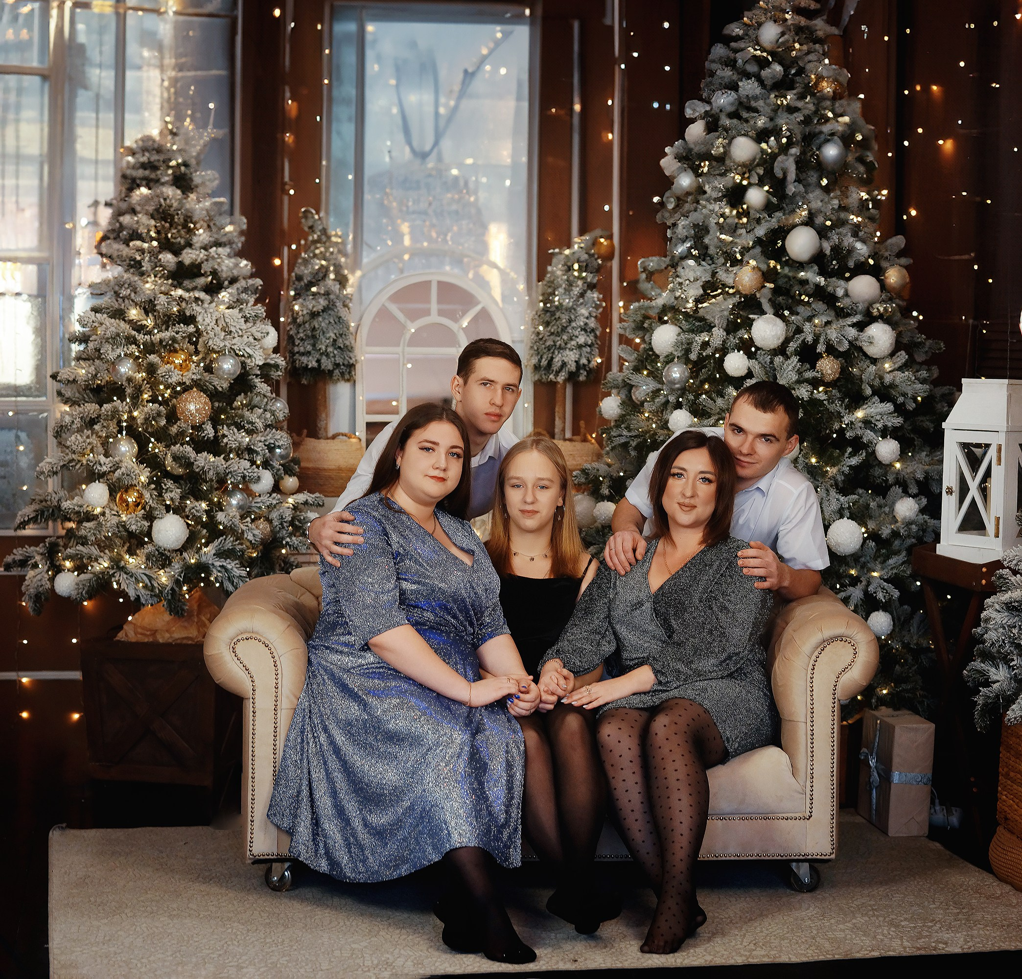 Студийная семейная съёмка. Семейный фотограф г. Новокузнецк Юлия Машникова