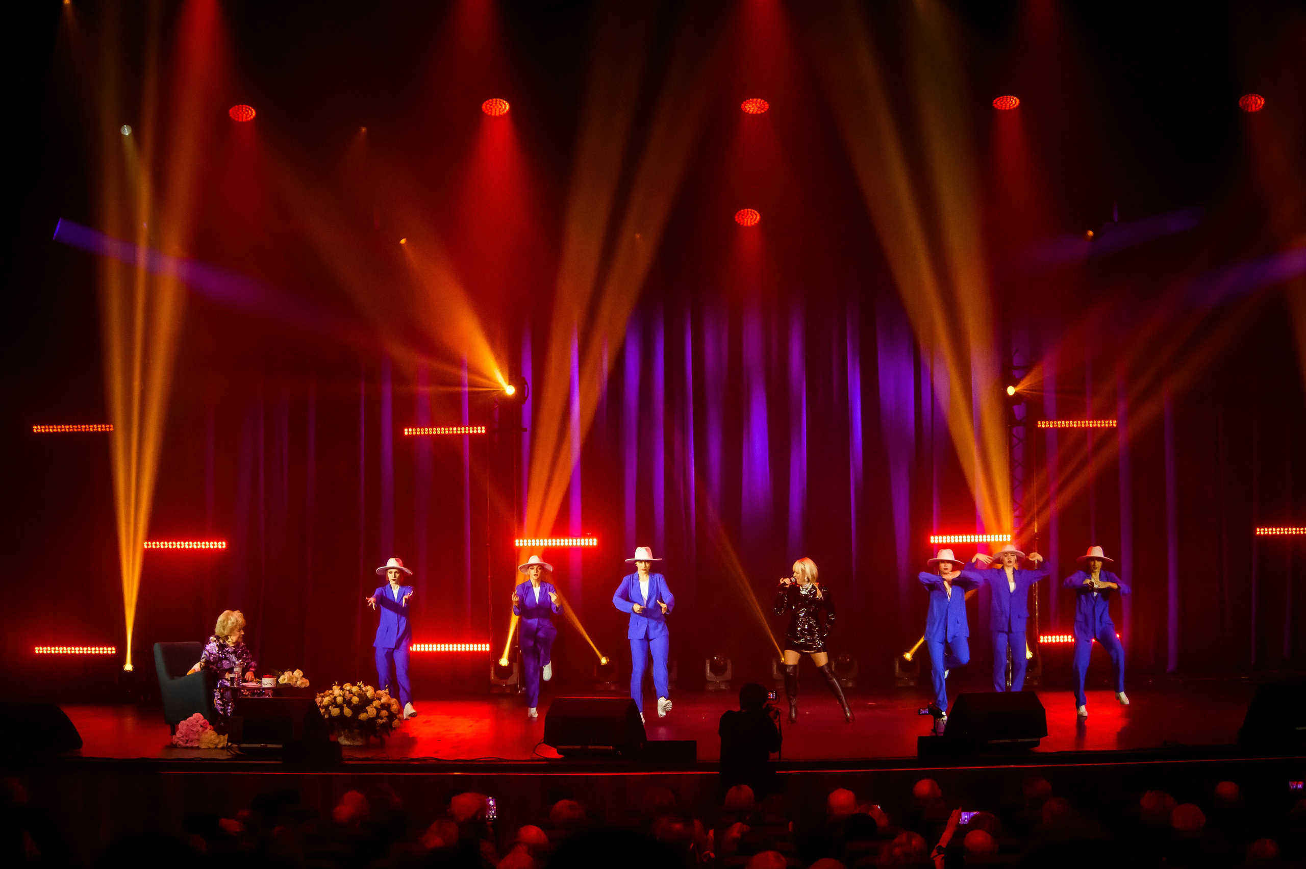 Лариса Рубальская — КЗ «Москва», Остров мечты. Бренд-фотограф для экспертов и блогеров в Москве Влада Горбовская