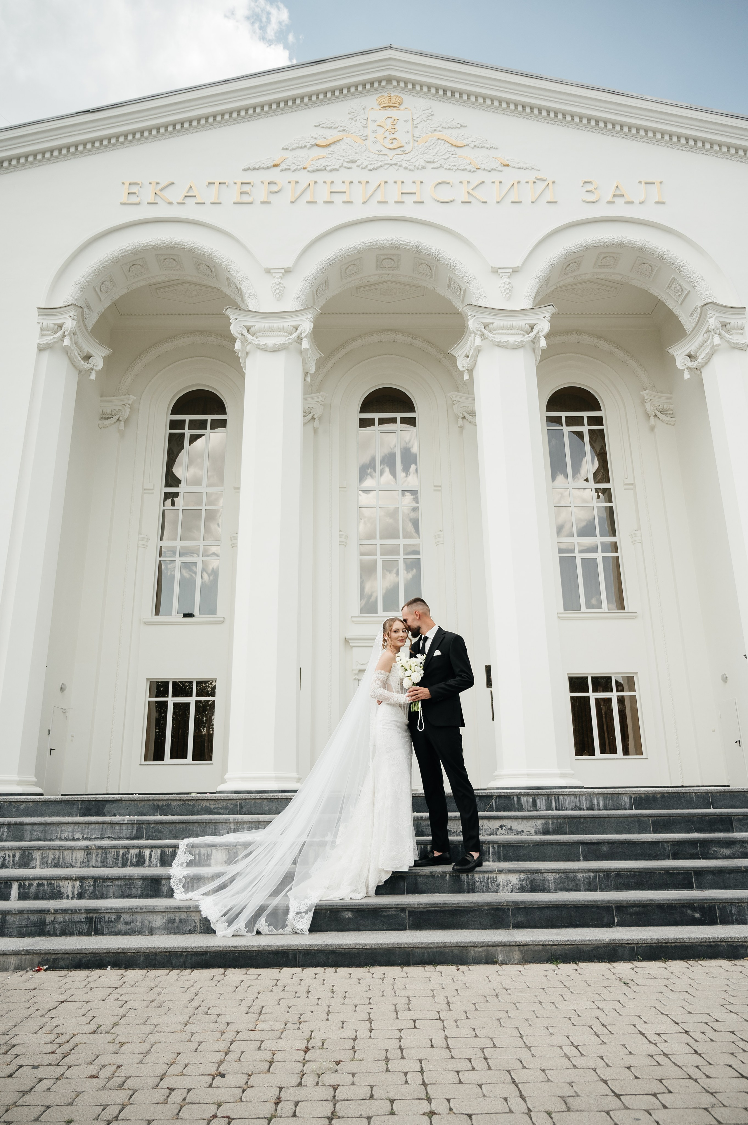 Виктор и Валерия (загс). Свадебный и семейный фотограф в Краснодаре Алина Мельник