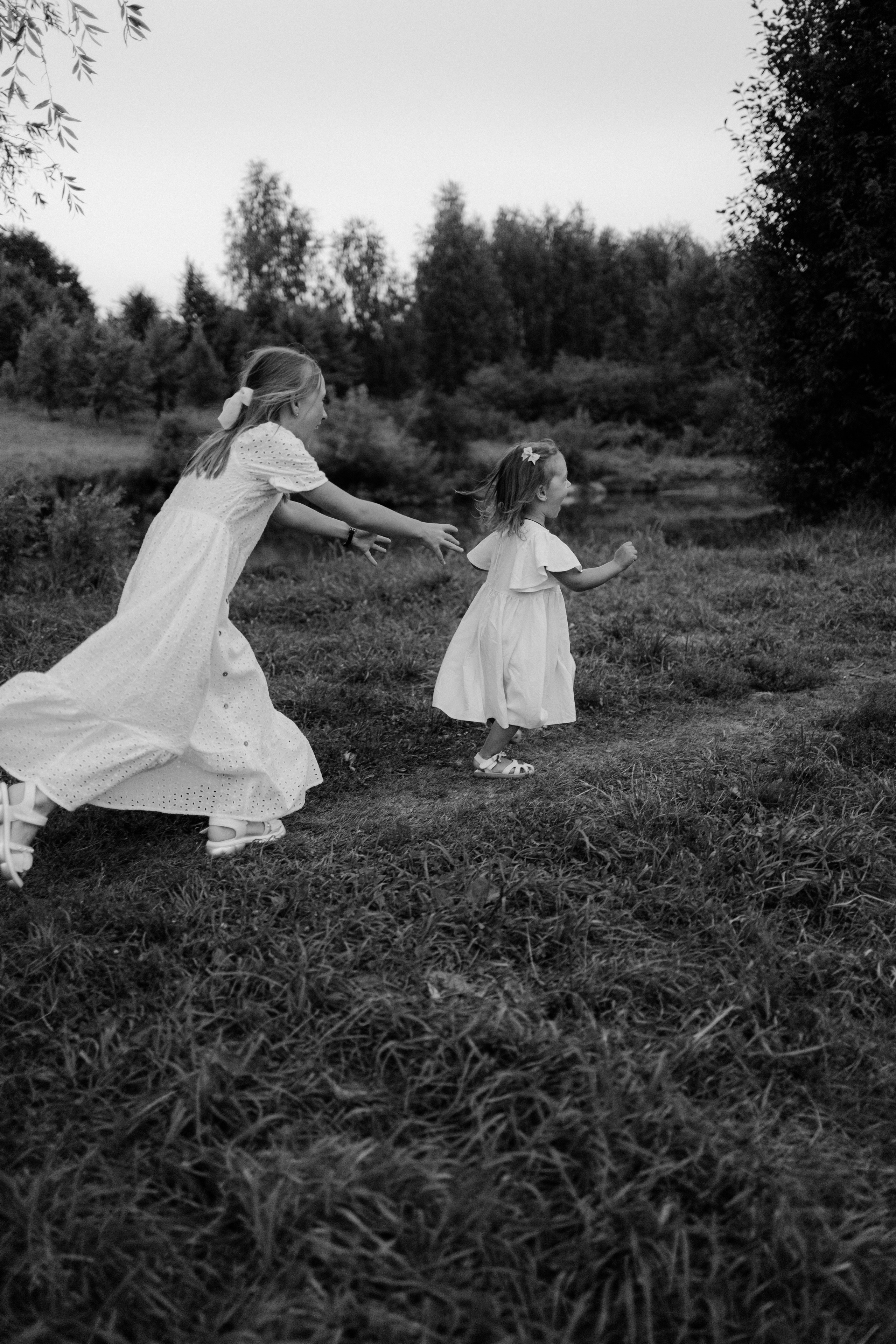 Ксения с дочками. Фотограф женского портрета и семейных историй в жанре life в Нижнем Новгороде Елена Матросова