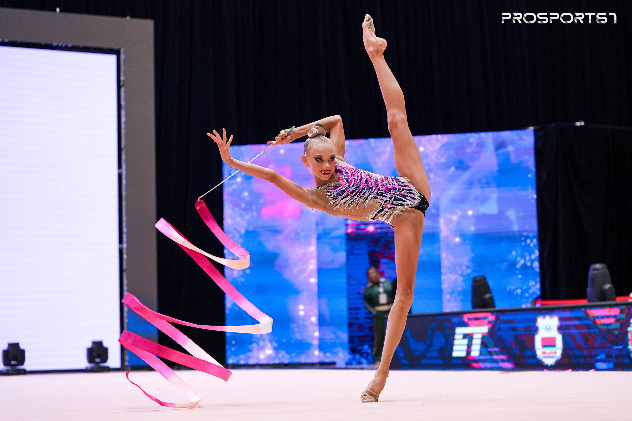 Ева Кононова. Хрустальная роза 2025 г.Минск. Спортивный фотограф Олег Медведев | prosport67 | Смоленск