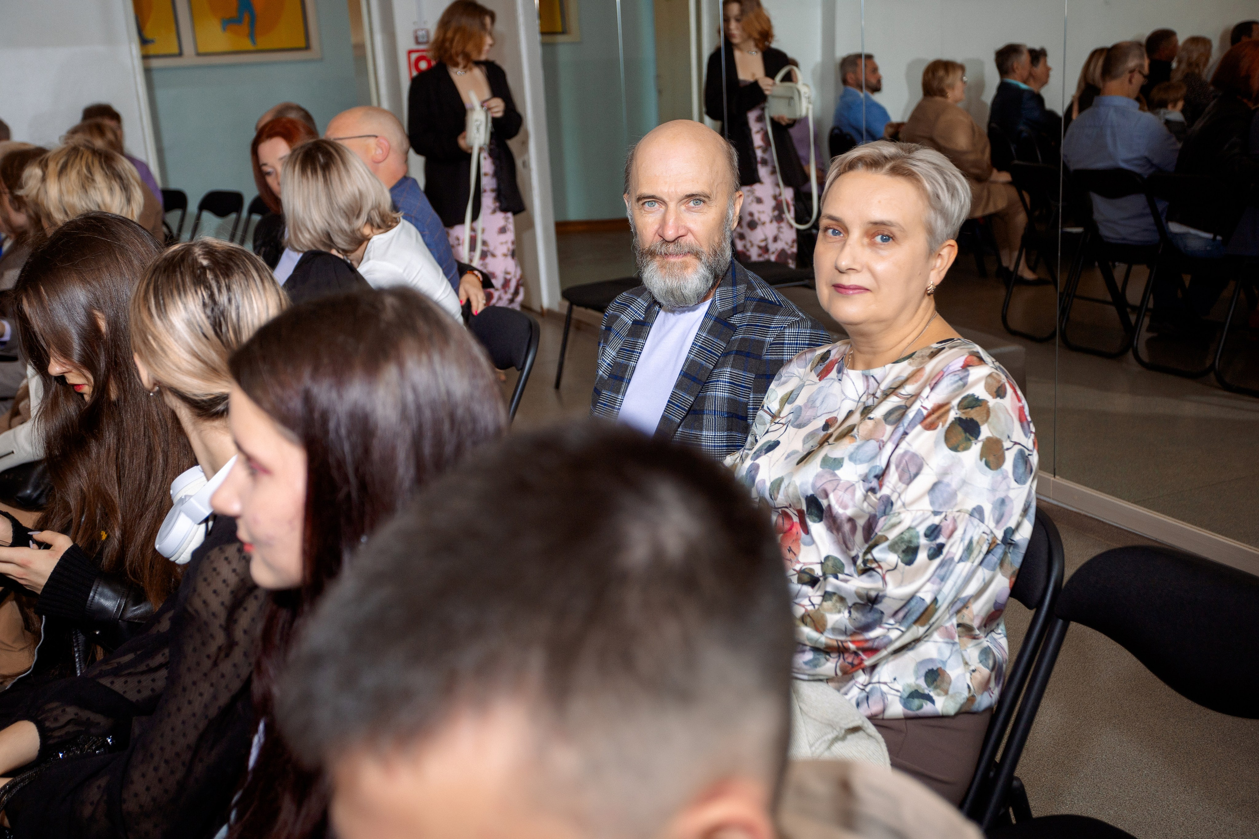 ВРУЧЕНИЕ АТТЕСТАТОВ: Пример. Все фото. Профессиональный фотограф в Ижевске Леша Петров