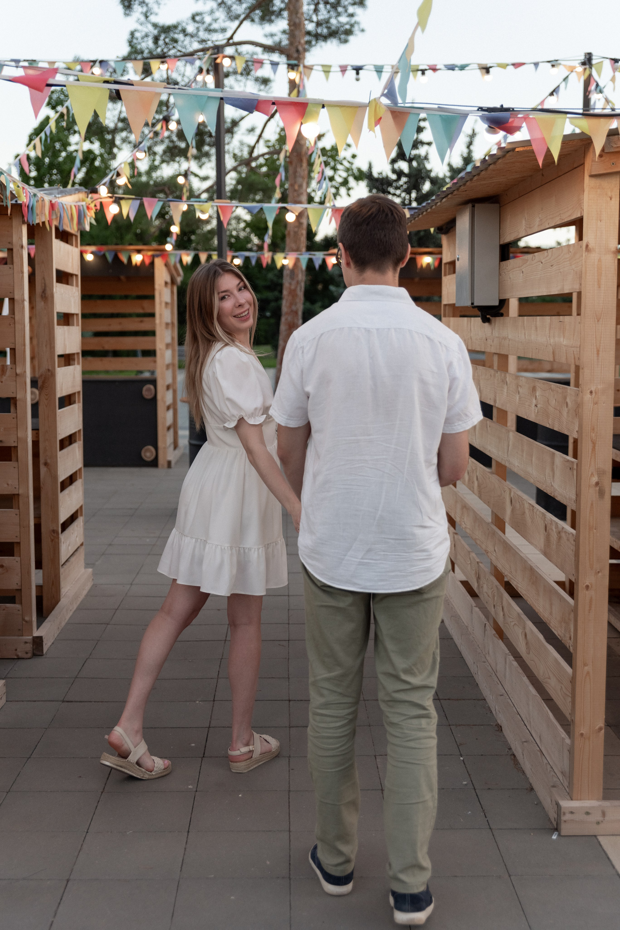 Love Story карусель. Аня и Никита. Фотограф Алеся Груздо Волгоград