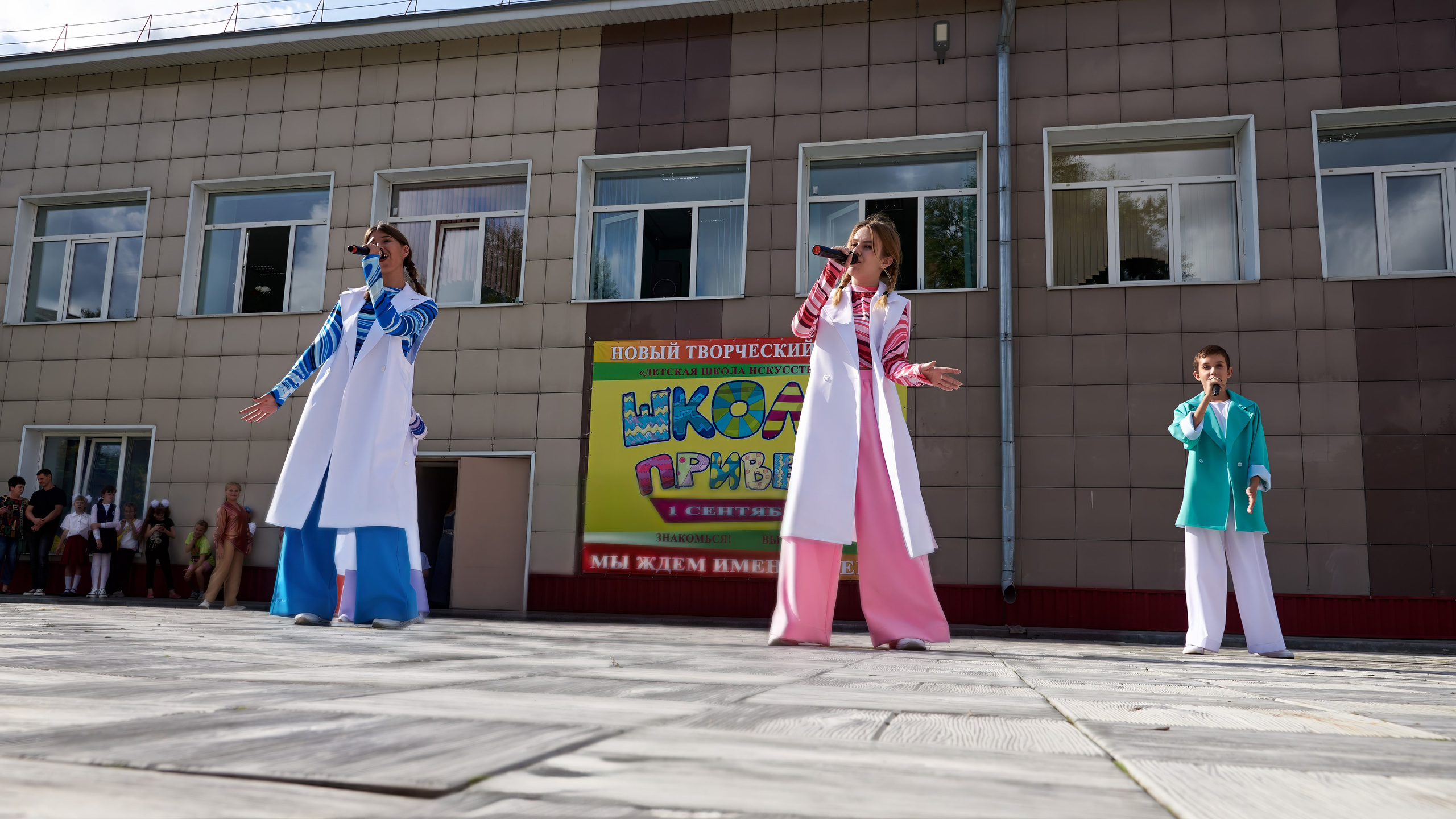 Мероприятие «Школа, привет!». [fXph] Фотограф Масликов Илья. Съёмка мероприятий в Ленинске-Кузнецком