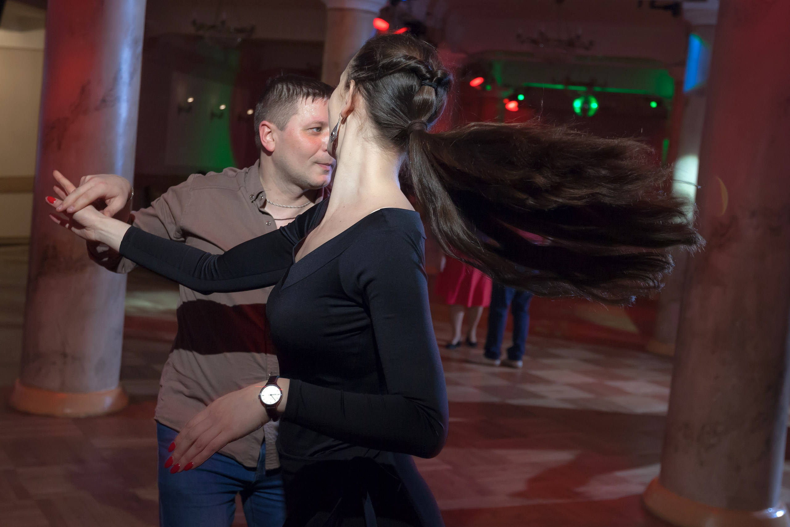 Вечер бачаты. Семейный и предметный фотограф Мария Львова Санкт-Петербург flitphoto