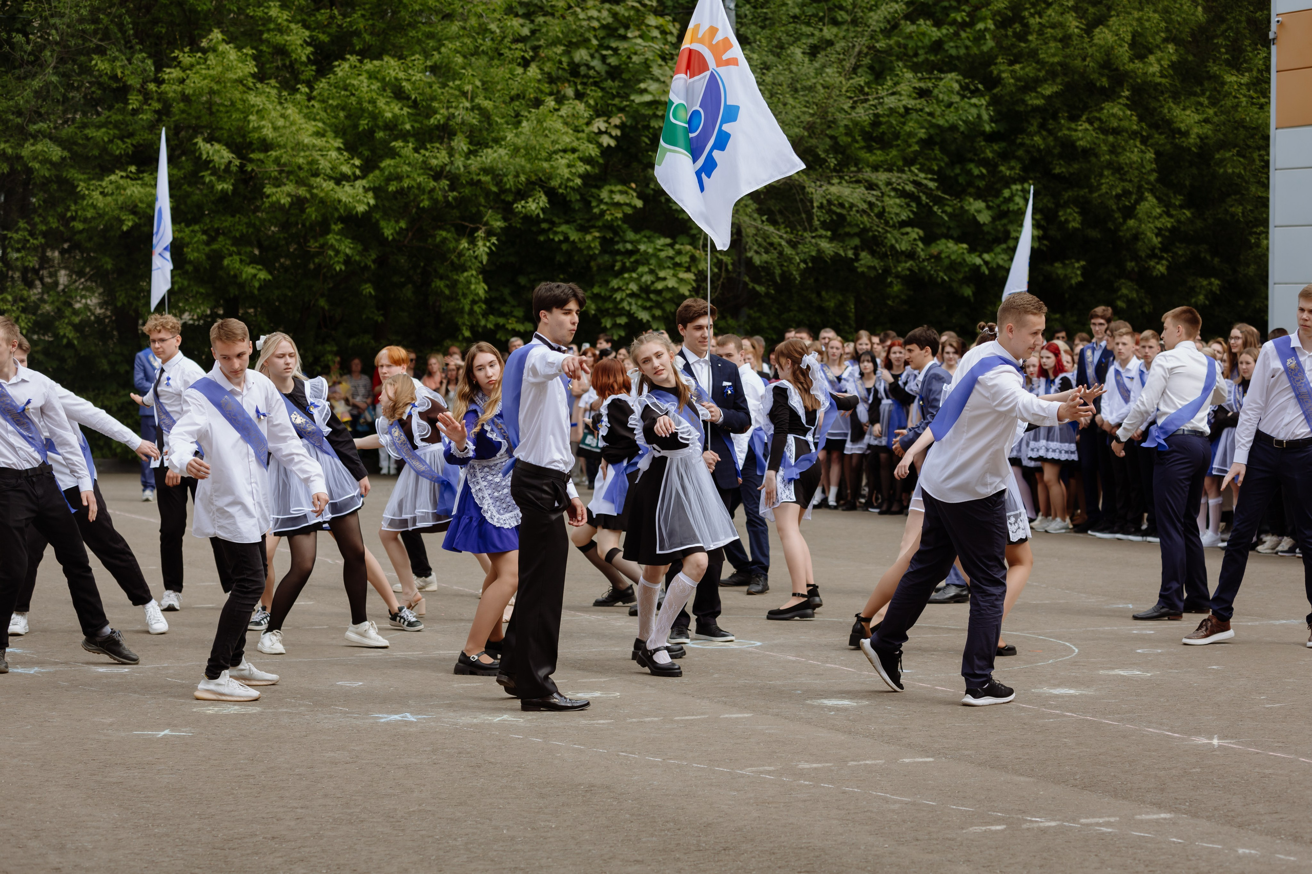 Последний звонок 2024 (3 часа фотосъемки). Профессиональный фотограф Надежда Антонова