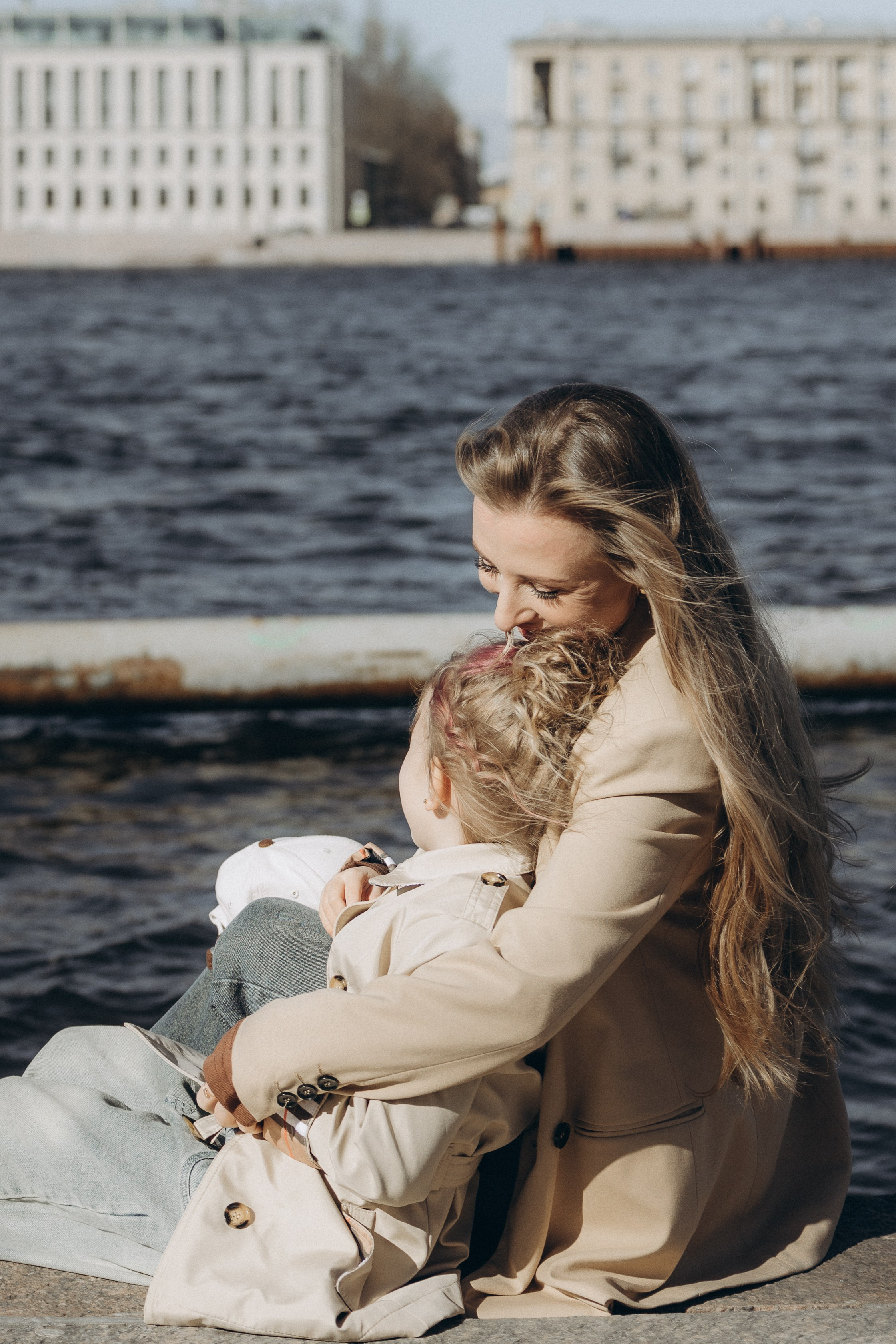 Семейная фотоистория и история мамы и малыша. Семейный фотограф в Санкт-Петербурге Мария Соколова