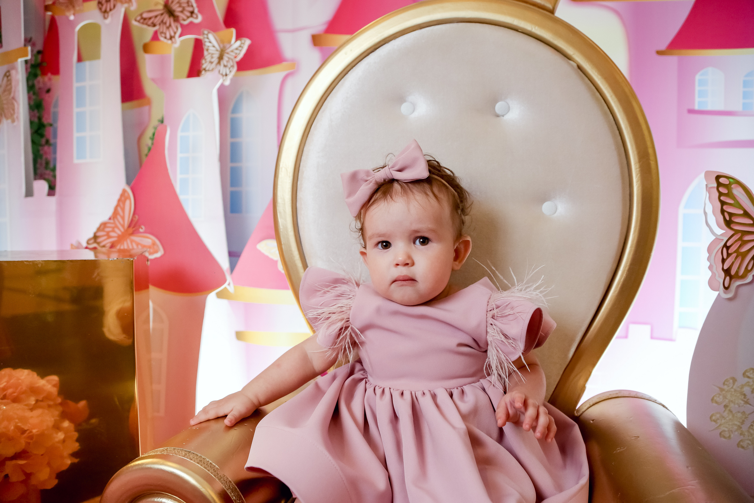 Милана 1 год. Свадебный фотограф город Сочи Красная Поляна Адлер