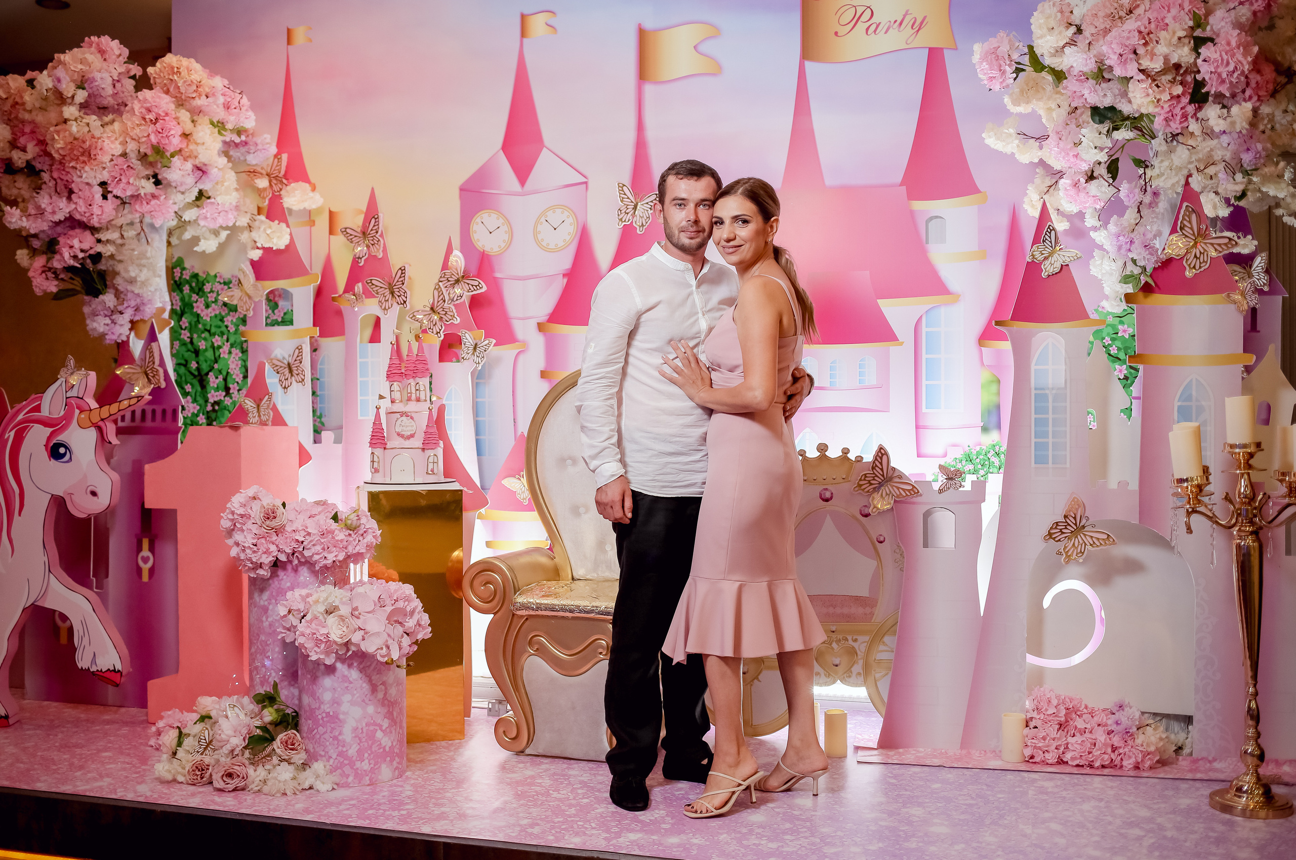 Милана 1 год. Свадебный фотограф город Сочи Красная Поляна Адлер