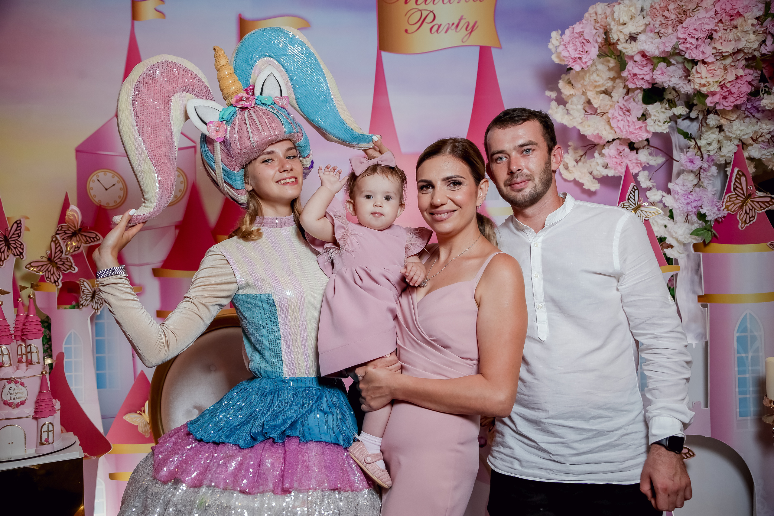 Милана 1 год. Свадебный фотограф город Сочи Красная Поляна Адлер