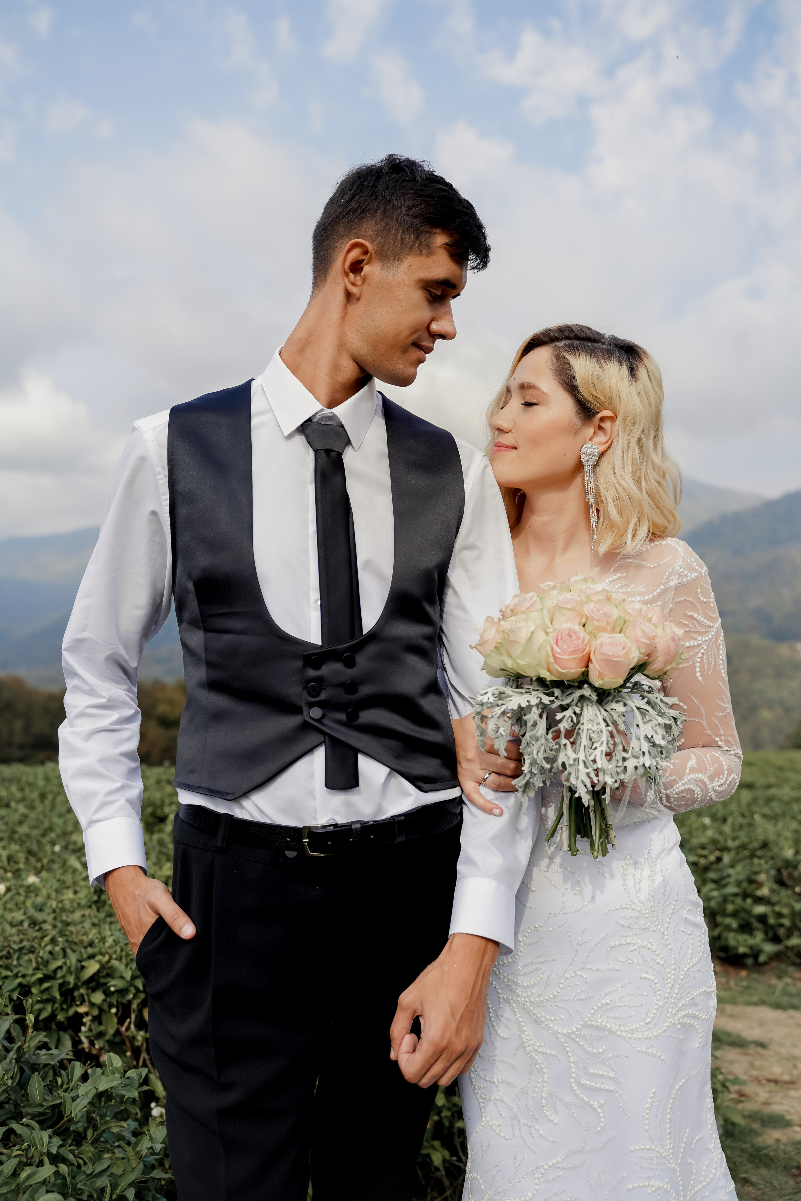 Александр и Мария. Свадебный фотограф город Сочи Красная Поляна Адлер