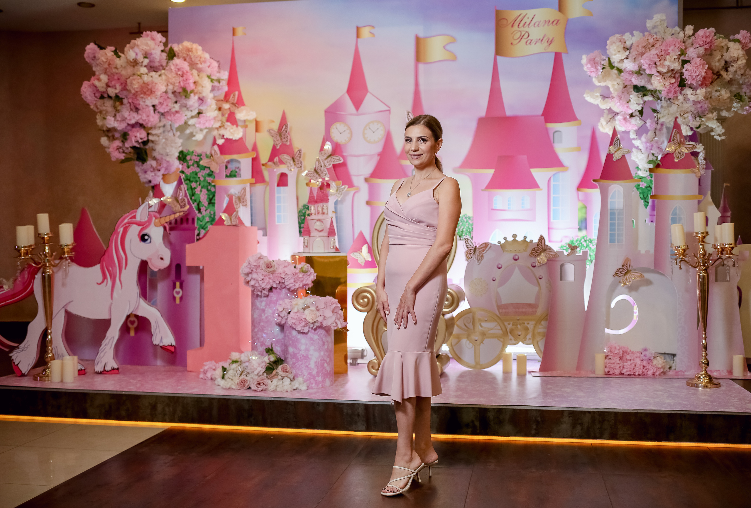 Милана 1 год. Свадебный фотограф город Сочи Красная Поляна Адлер