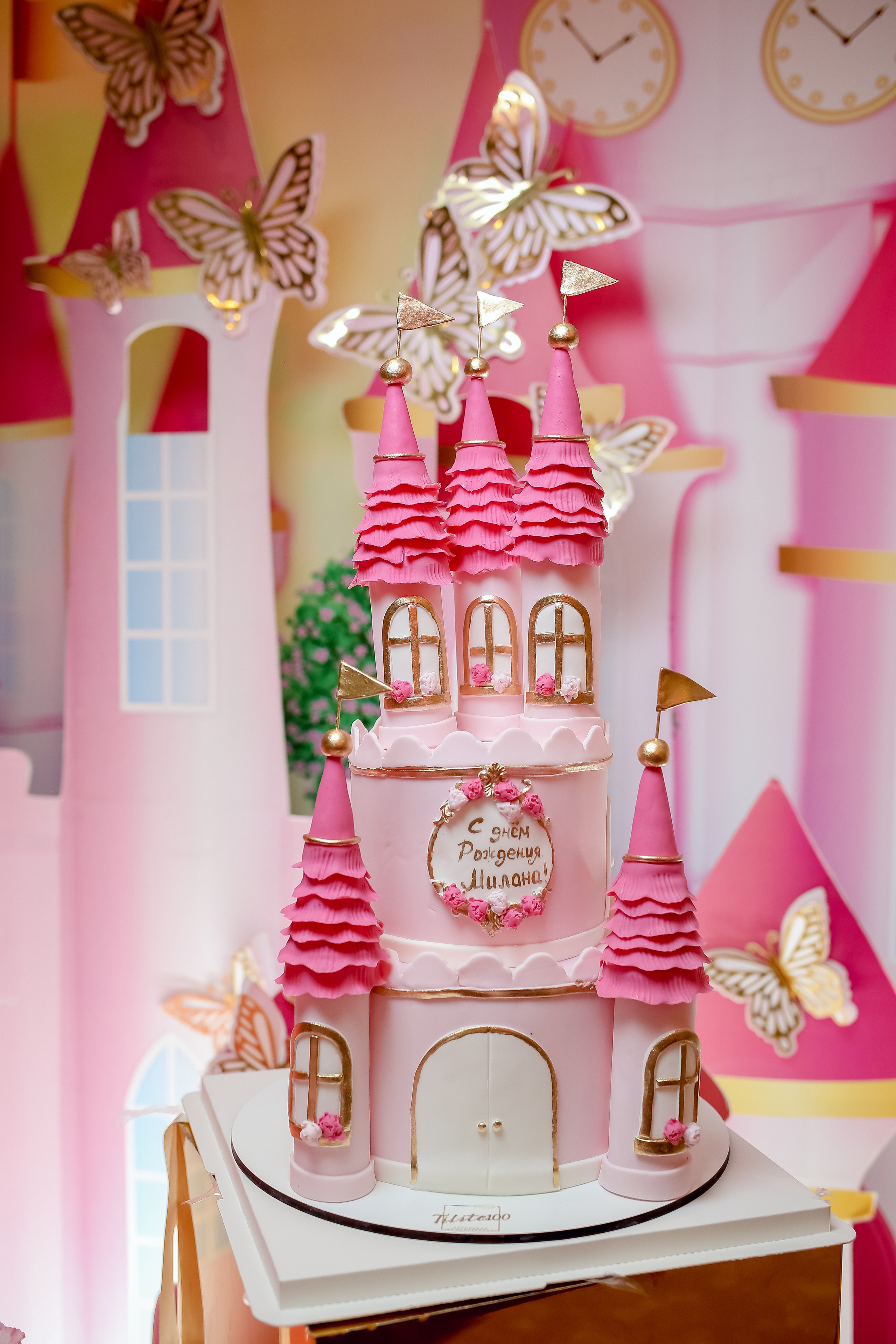 Милана 1 год. Свадебный фотограф город Сочи Красная Поляна Адлер