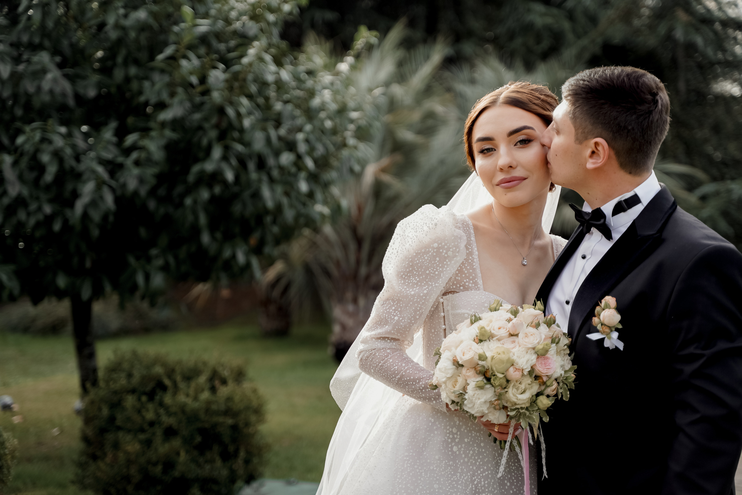 Давид и Александра. Свадебный фотограф город Сочи Красная Поляна Адлер