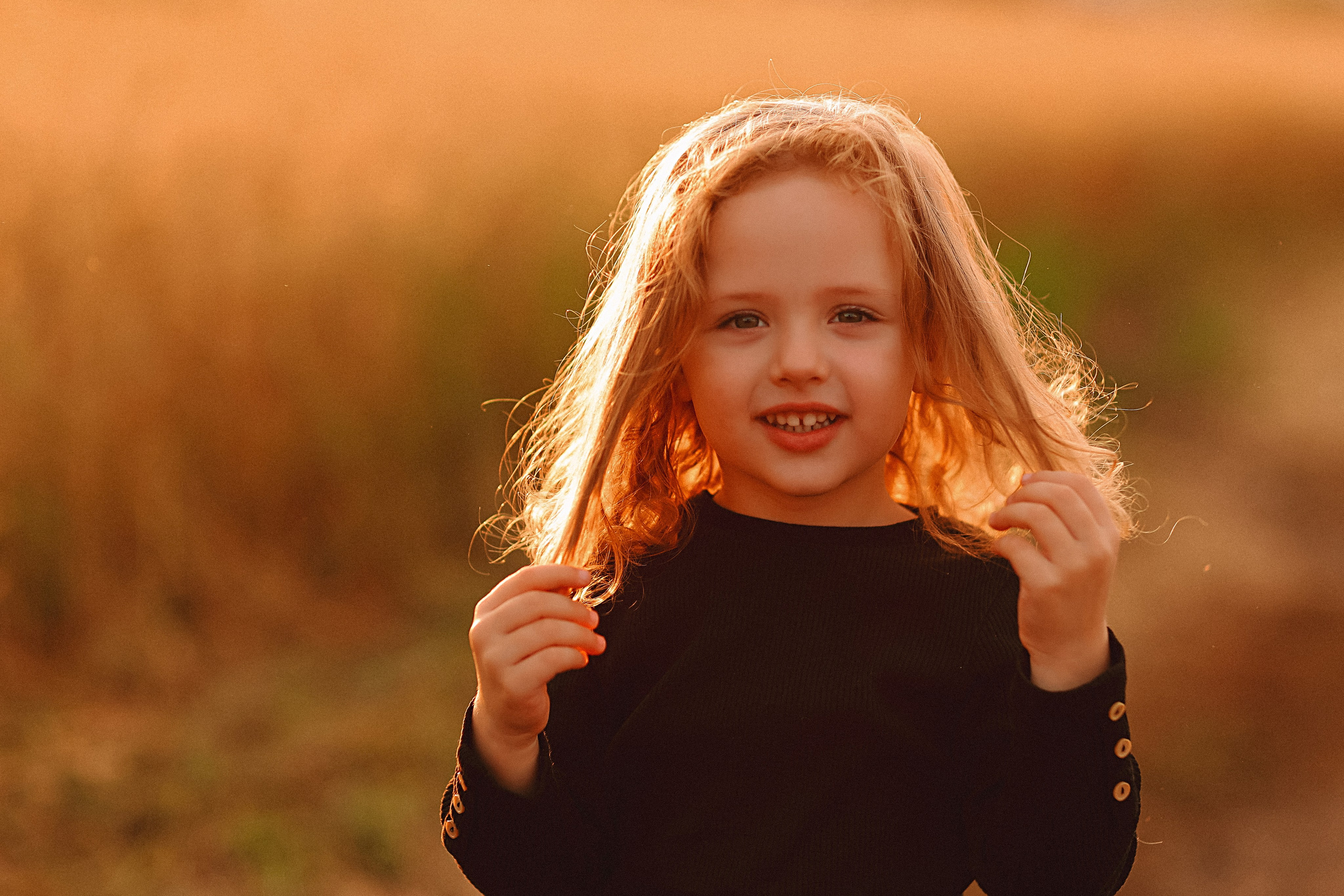Поле. Семейный фотограф Тюмень, фотограф на роды Салмина Мария