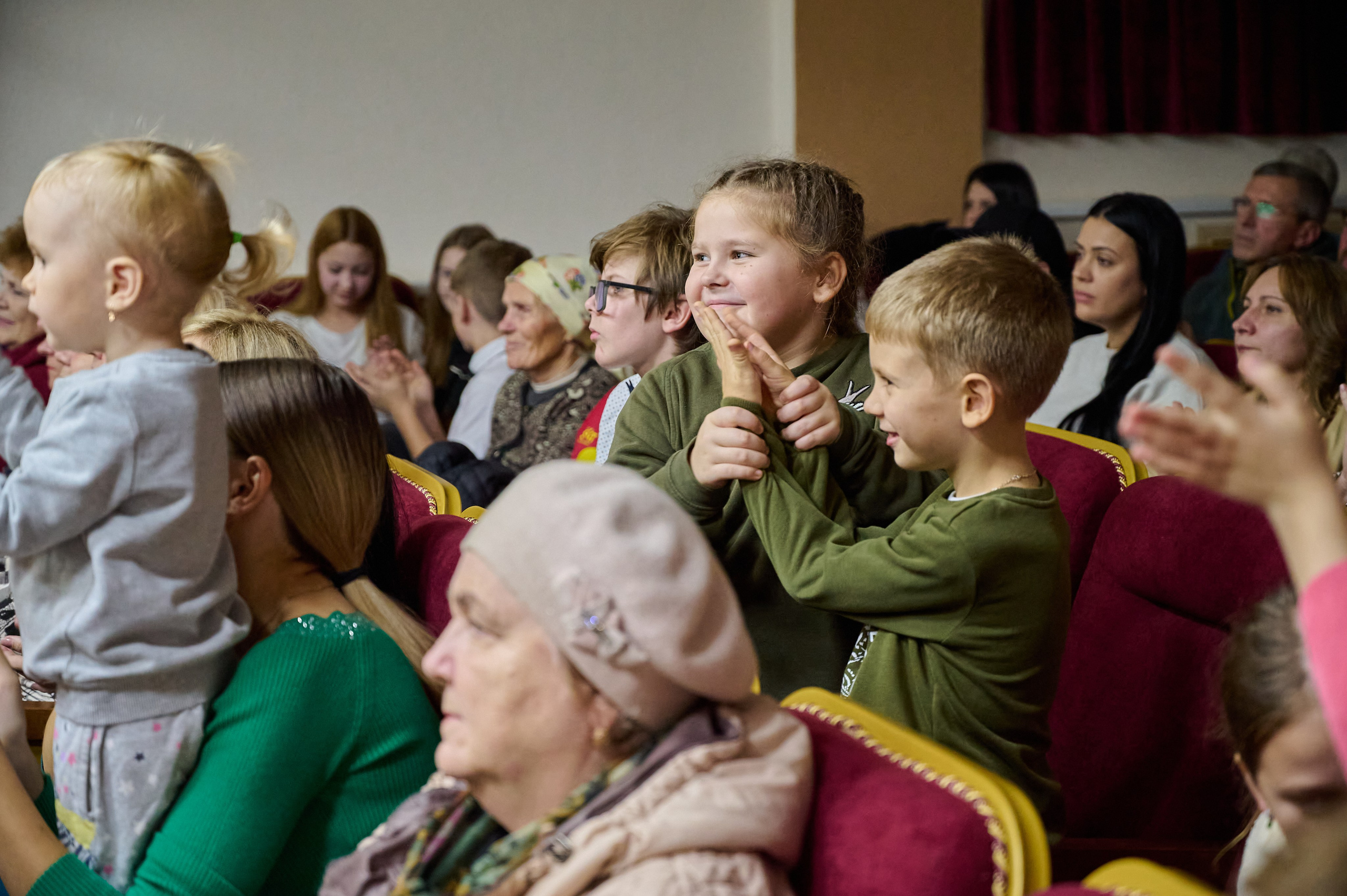 Концерт в ДК с. Виноградное. Жизнь курорта Кабардинка в фотографиях