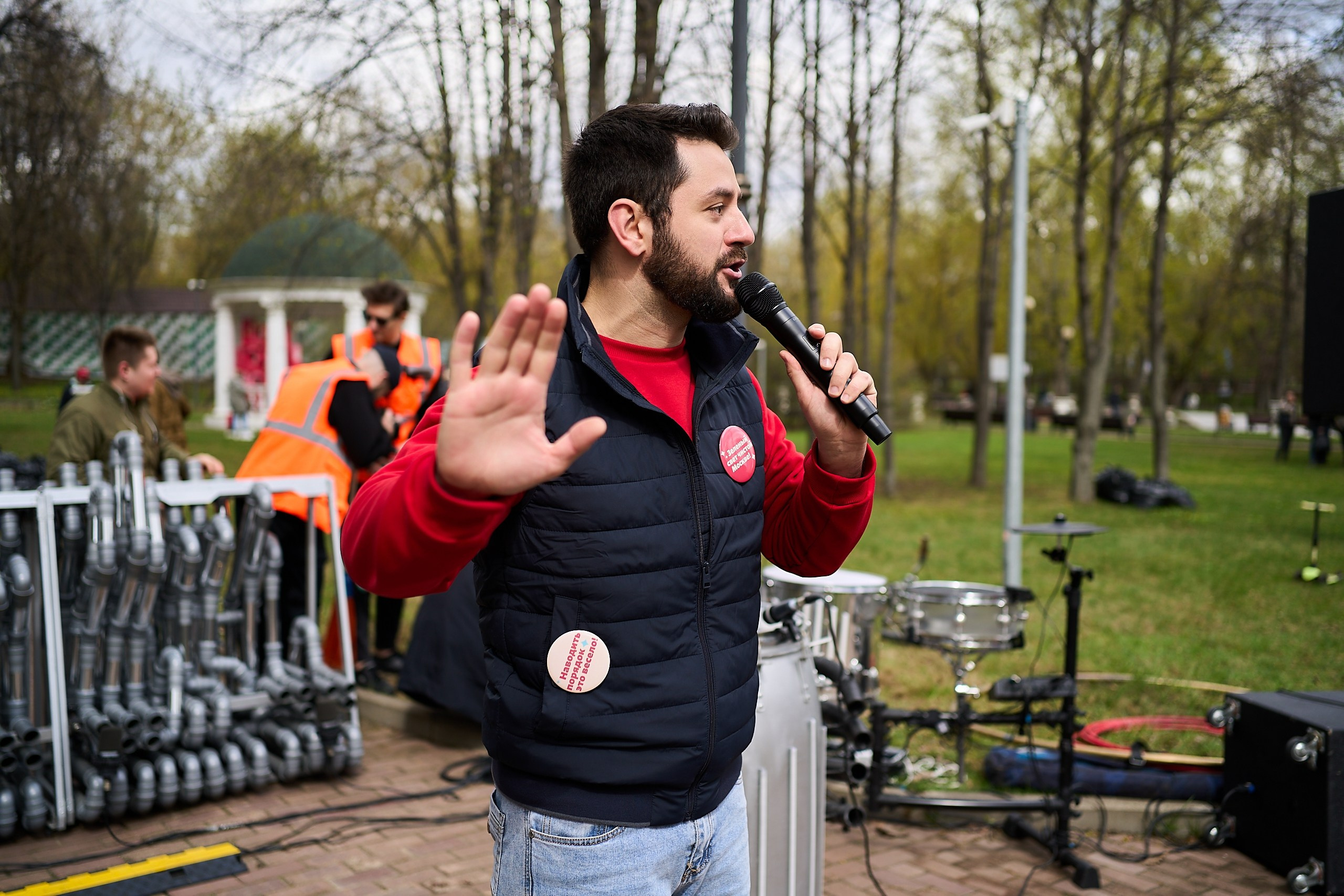 Субботник у Управления делами Мэра и Правительства Москвы. Фотограф и Видеограф в Москве. Олег Корушев