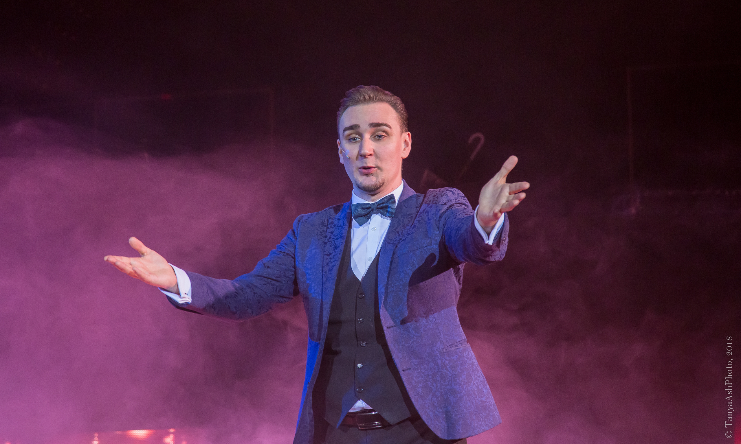 Магическое шоу "Иллюзии обмана". Фотограф Сонкина Татьяна