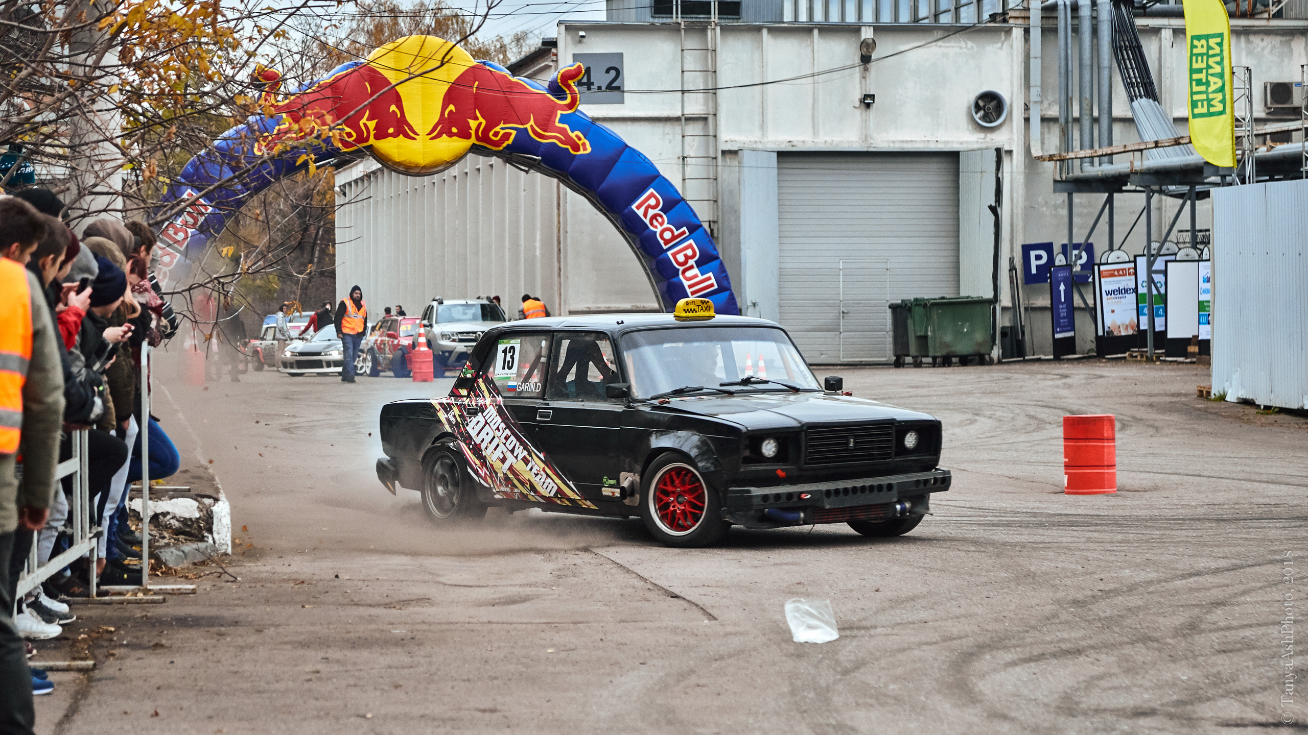 Фоторепортаж с дрифт-шоу в Сокольниках. Фотограф Сонкина Татьяна