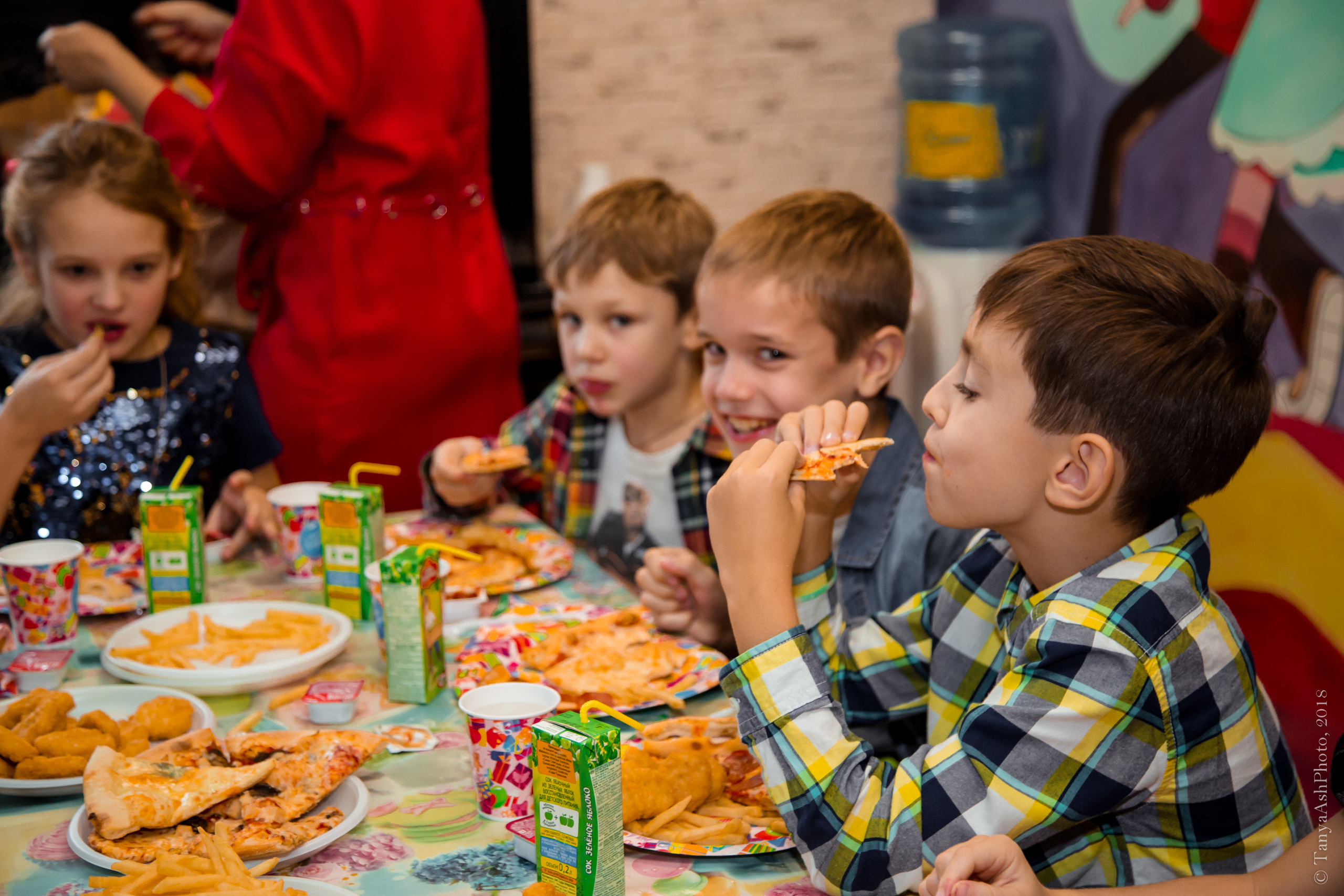 Фоторепортаж с детского праздника в "Кубиринте". Фотограф Сонкина Татьяна